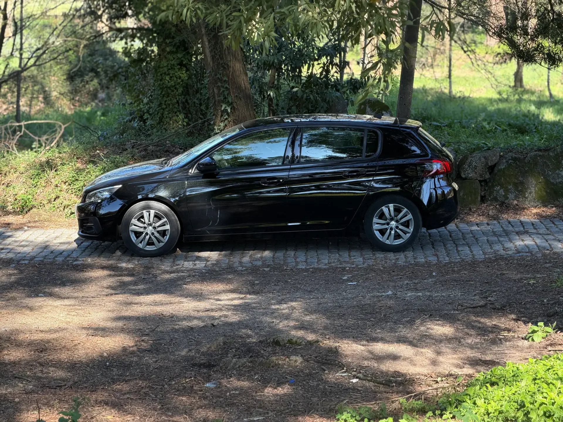 Peugeot 308 1.2 PureTech Allure EAT8 8