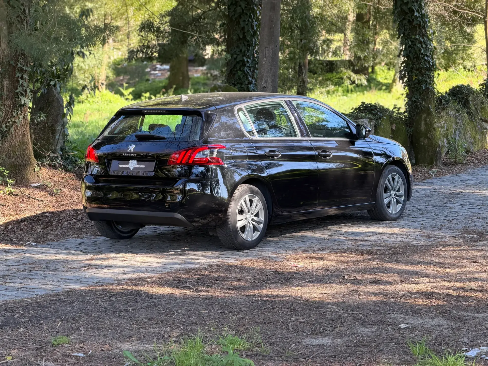 Peugeot 308 1.2 PureTech Allure EAT8 33