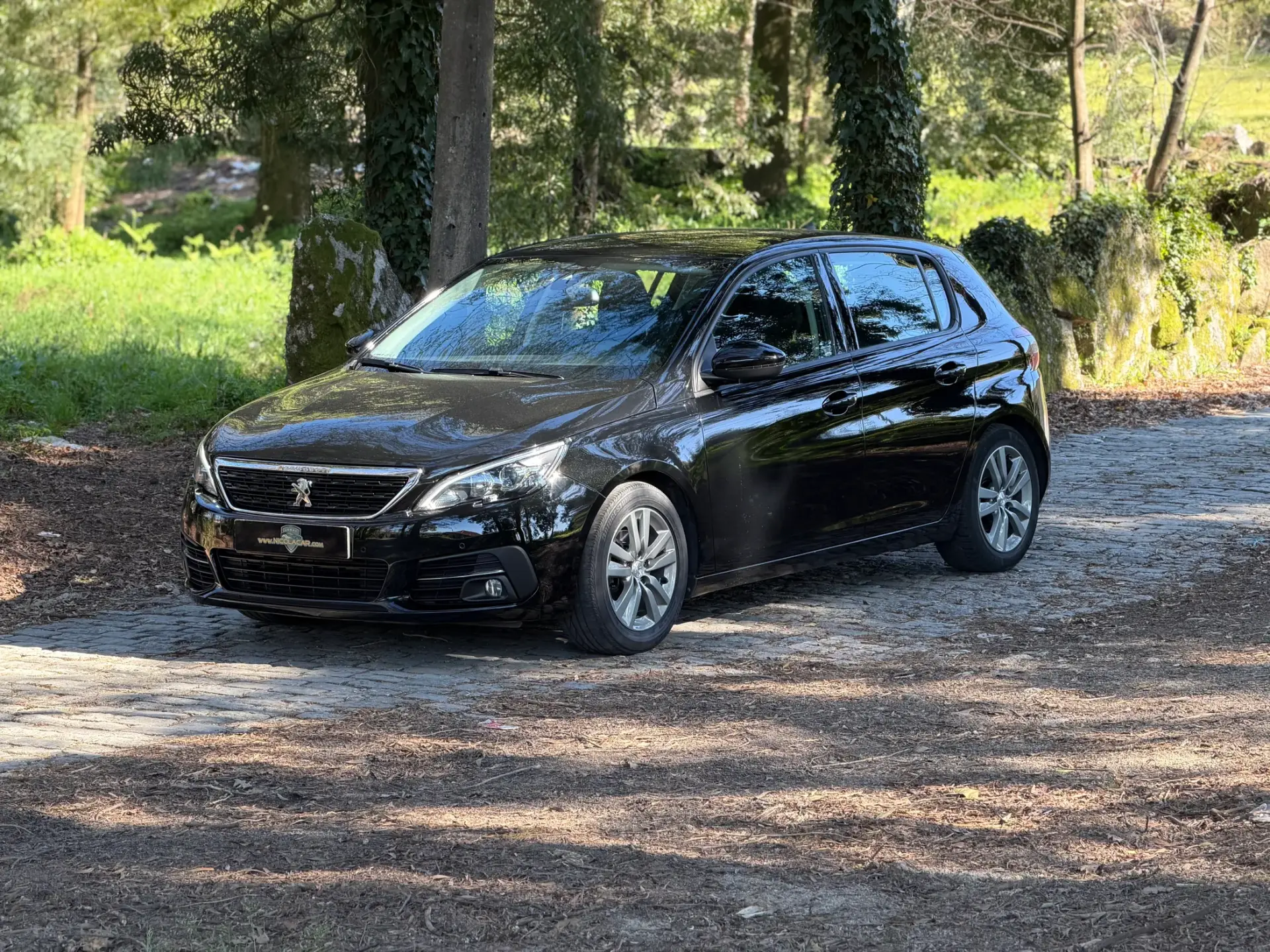 Peugeot 308 1.2 PureTech Allure EAT8 34