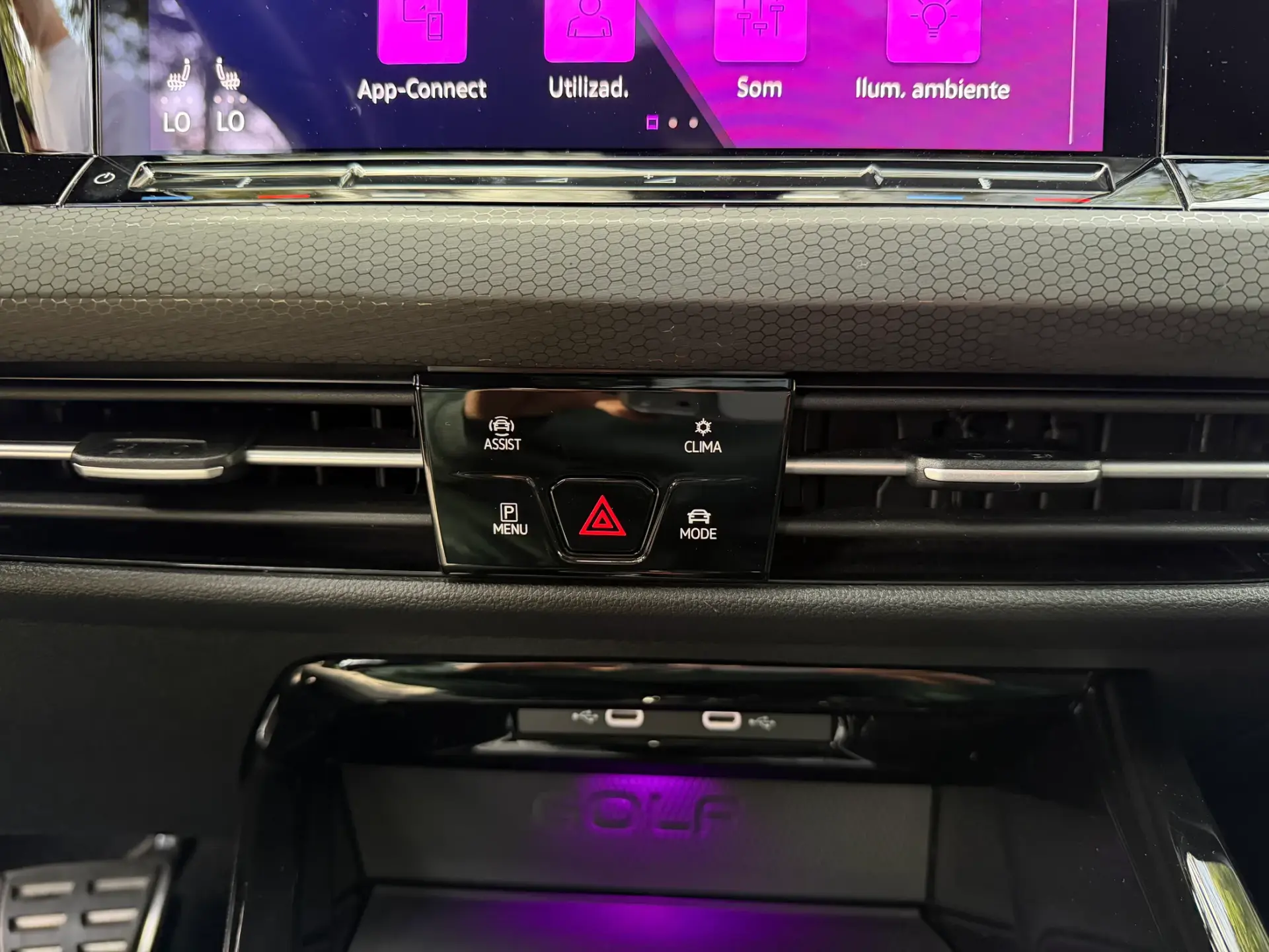 Volkswagen Golf 2.0 TSI GTI Clubsport DSG 26