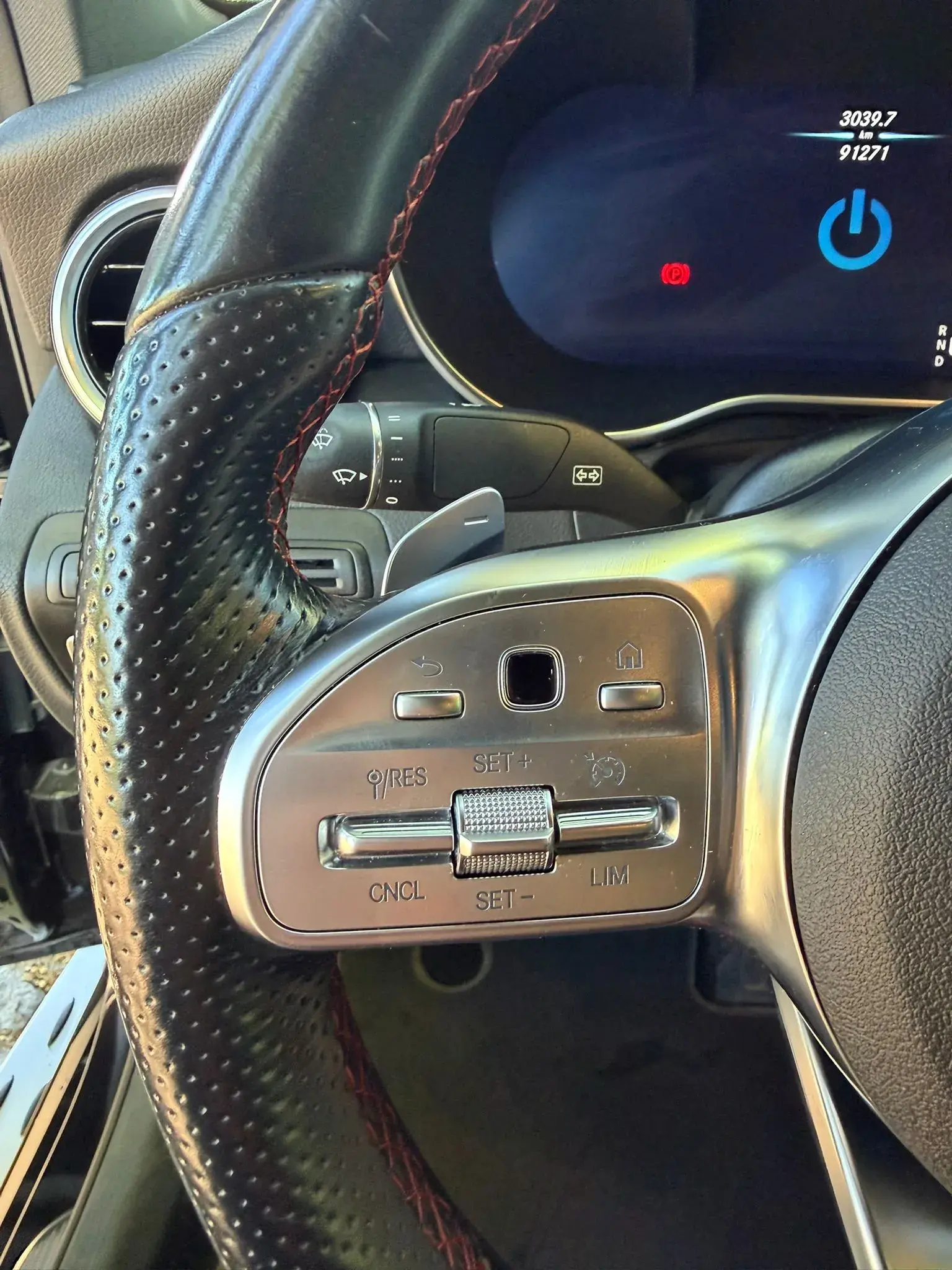 Mercedes-Benz GLC 300 24