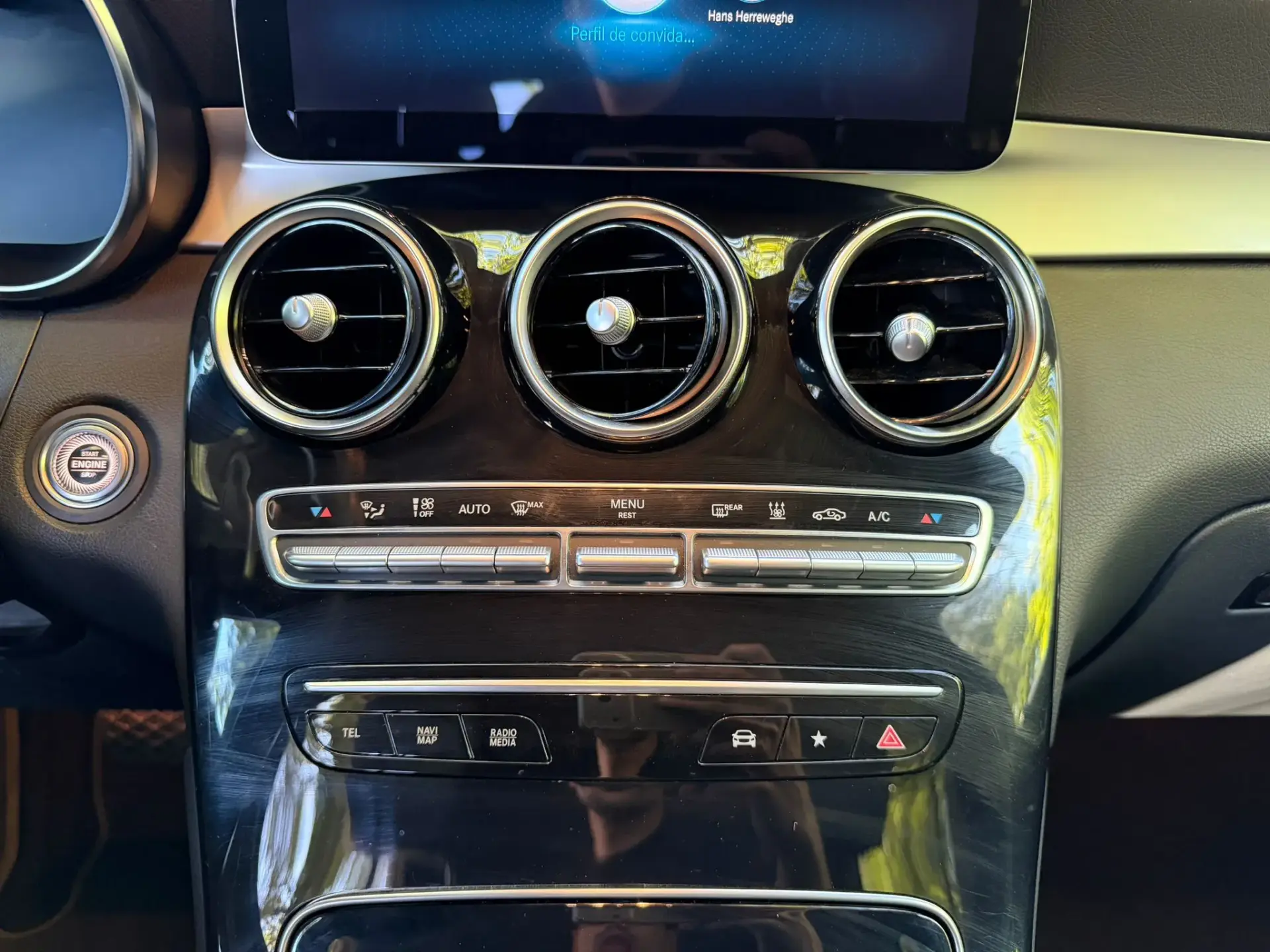 Mercedes-Benz GLC 300 28