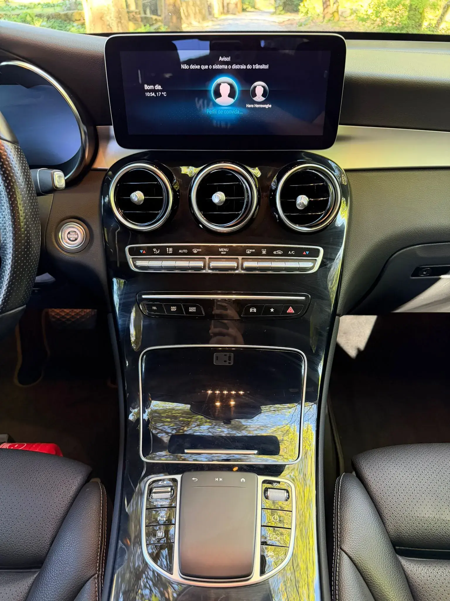 Mercedes-Benz GLC 300 31