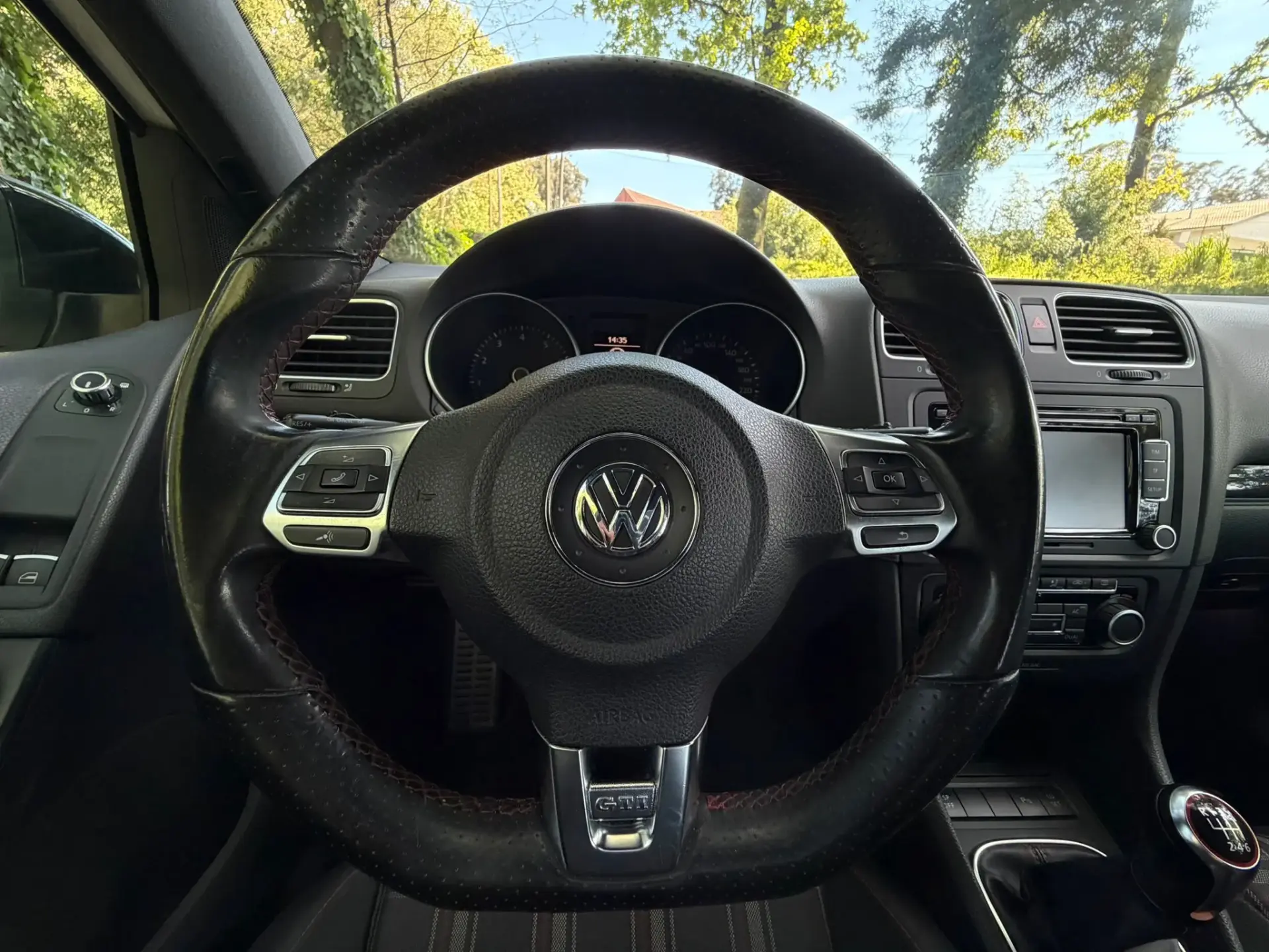 Volkswagen Golf 2.0 TSi GTI 5