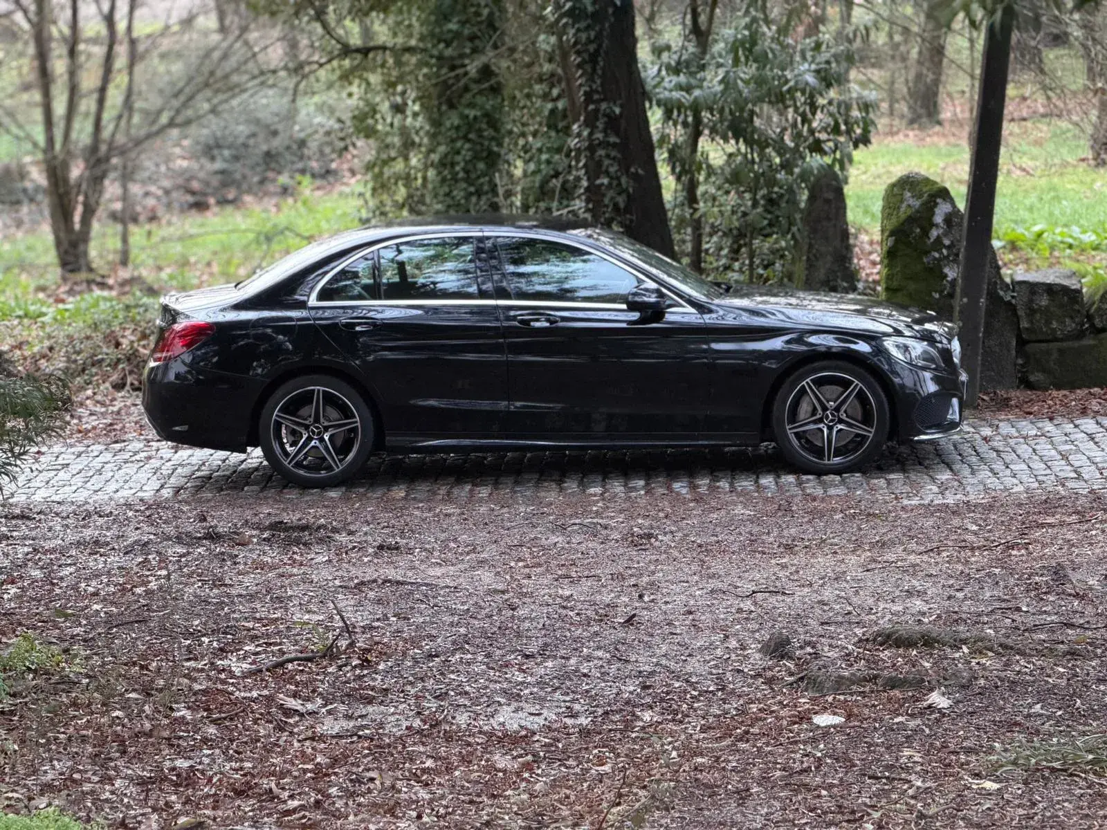 Mercedes-Benz C 300 h AMG Line 7