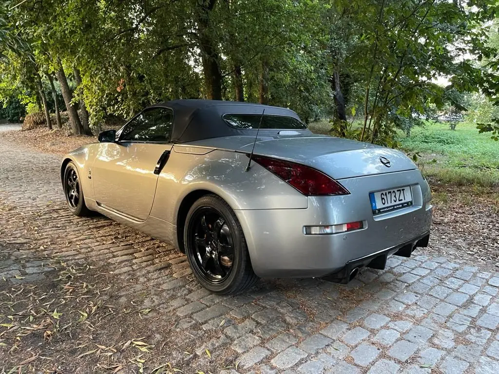 Nissan 350 Z 35th Special Edition 8