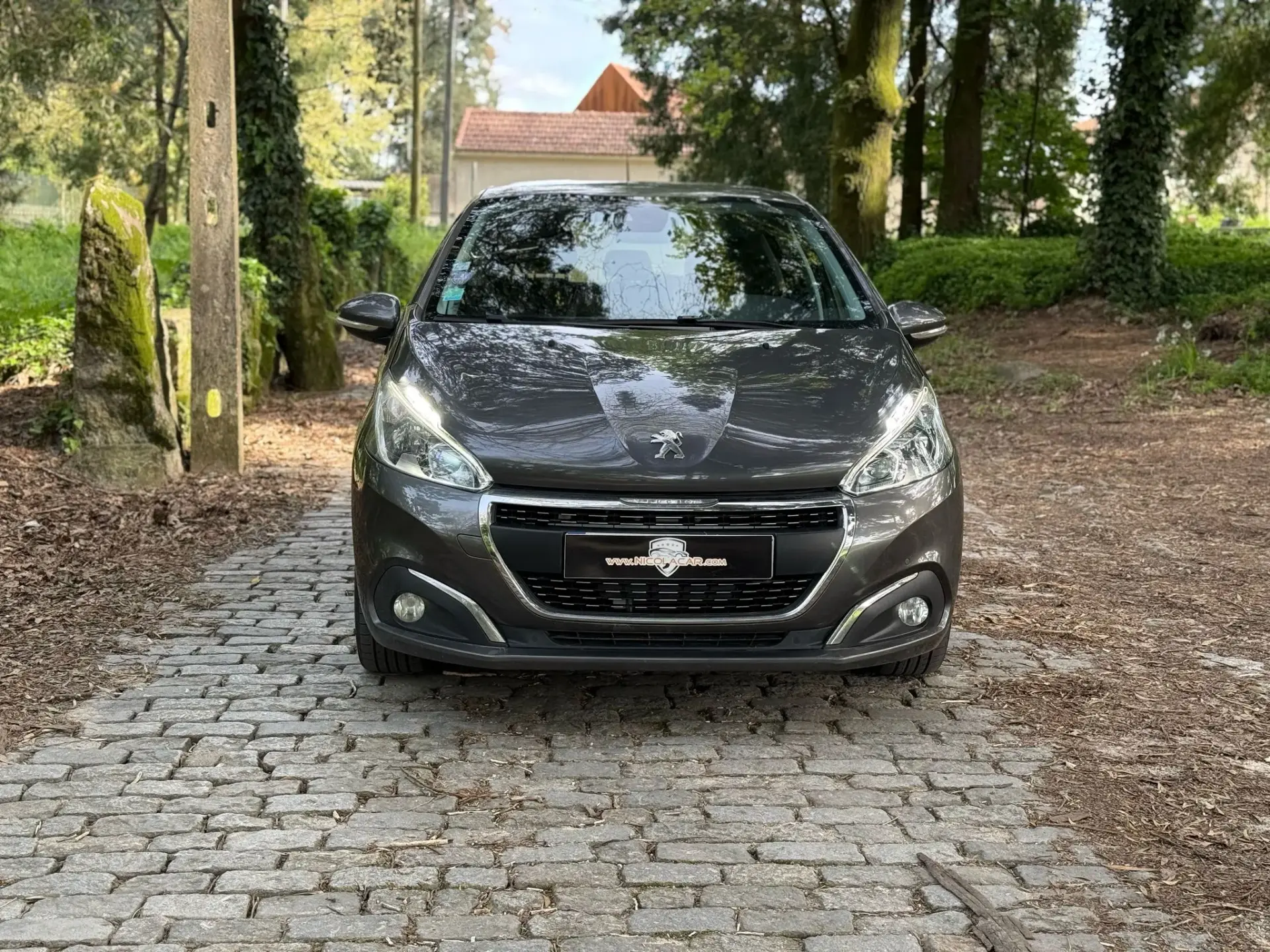 Peugeot 208 PureTech 82 Start & Stop Allure 3