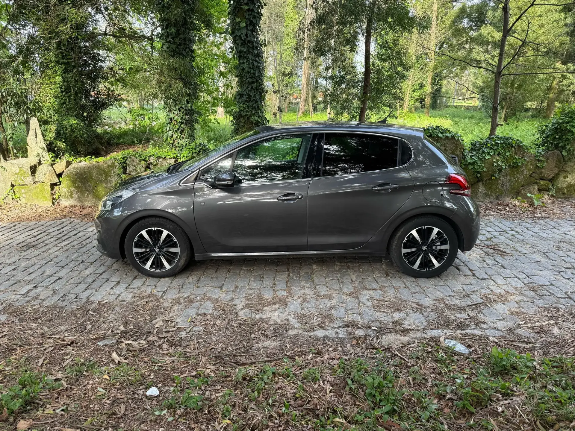 Peugeot 208 PureTech 82 Start & Stop Allure 9