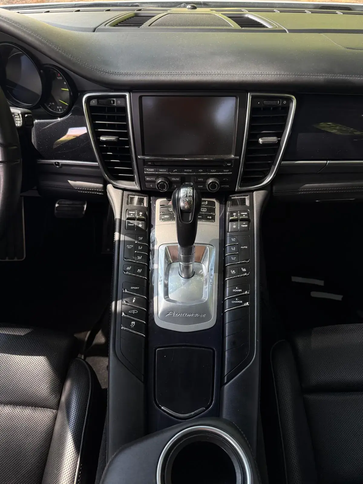 Porsche Panamera S E-Hybrid 26