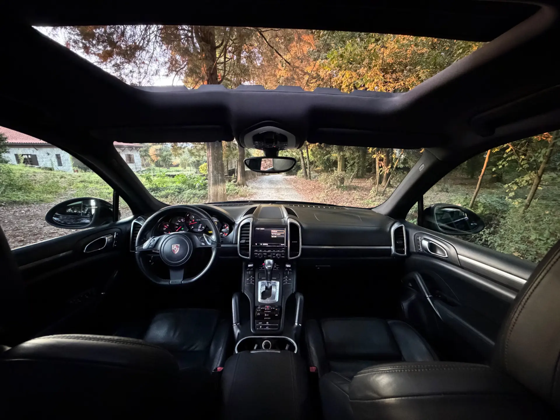 Porsche Cayenne Platinum Edition 11