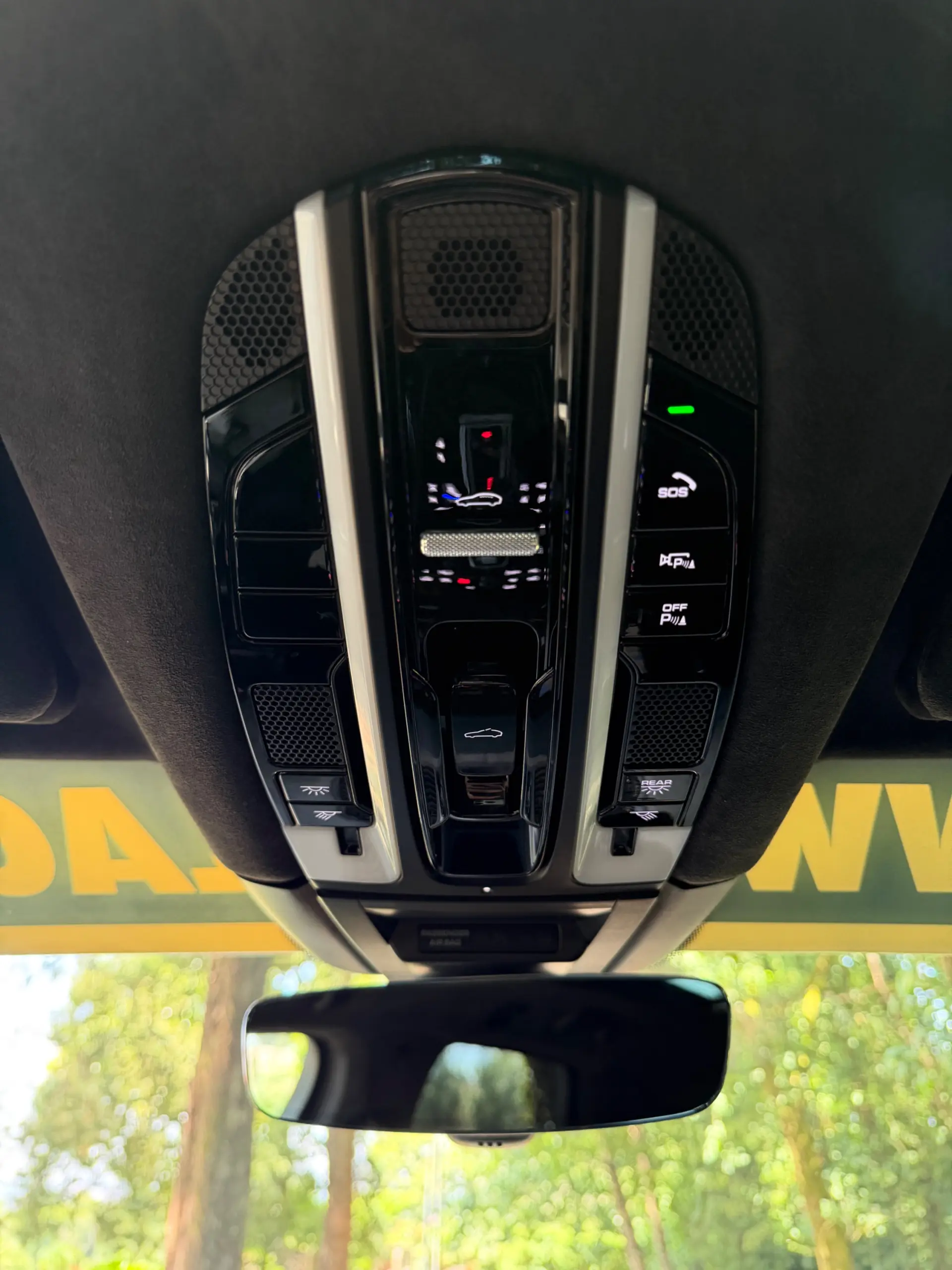 Porsche Cayenne Turbo 36