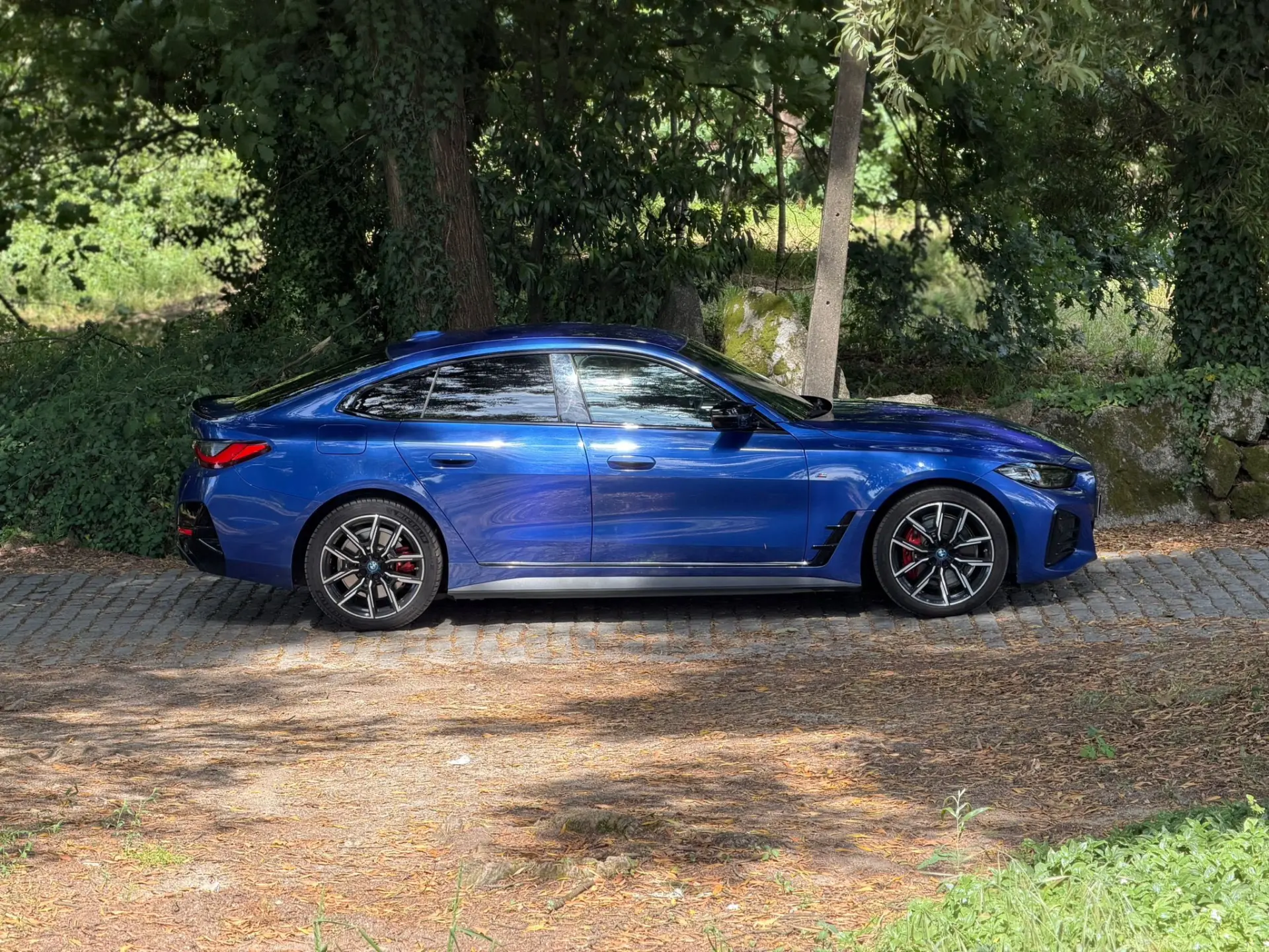 BMW i4 M50 28