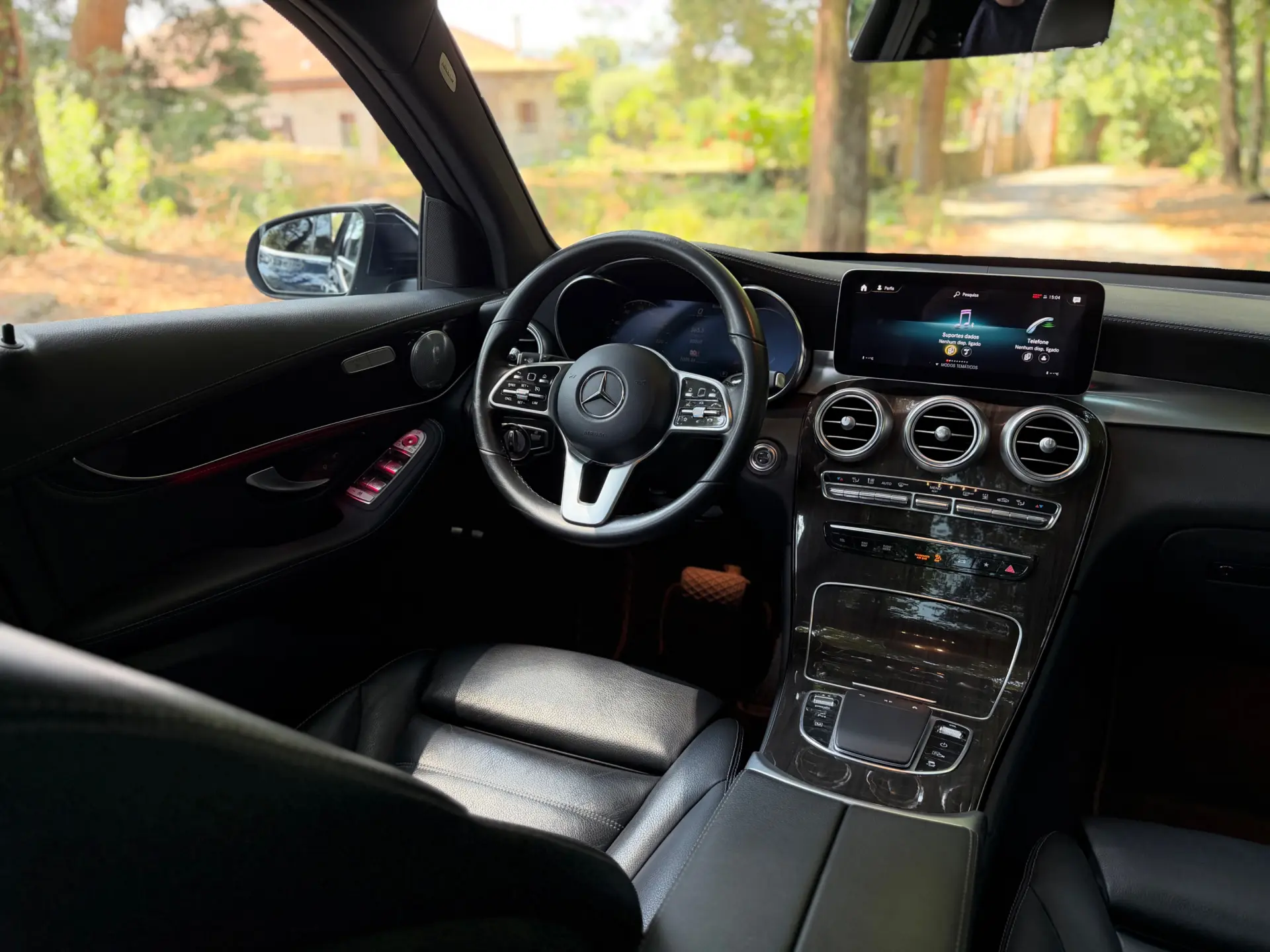 Mercedes-Benz GLC 300 e 4Matic 14
