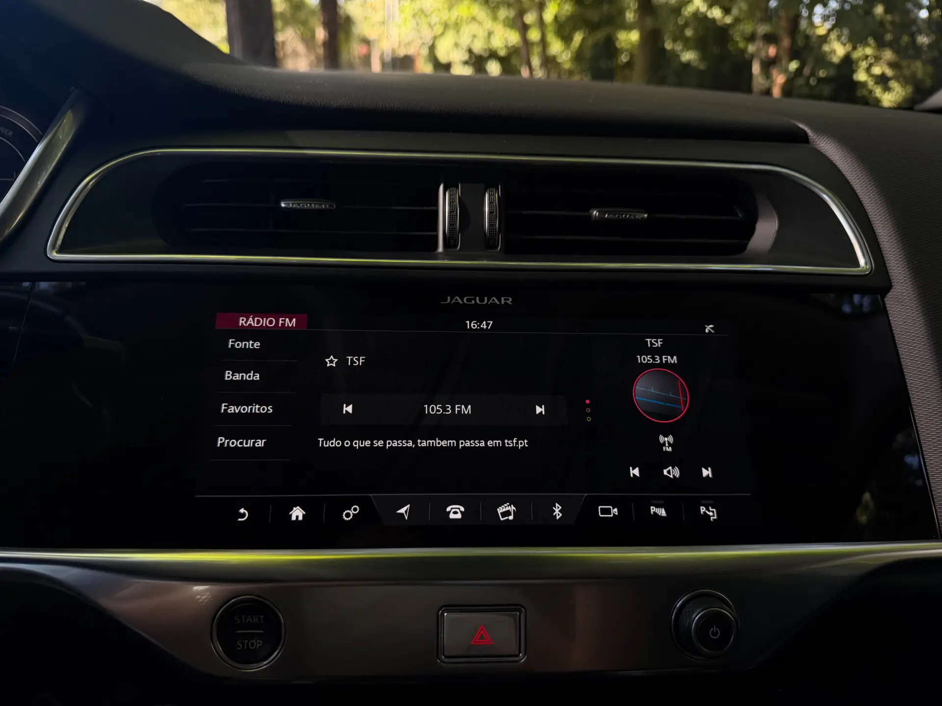 Jaguar I-Pace EV400 R-Dynamic HSE AWD 37