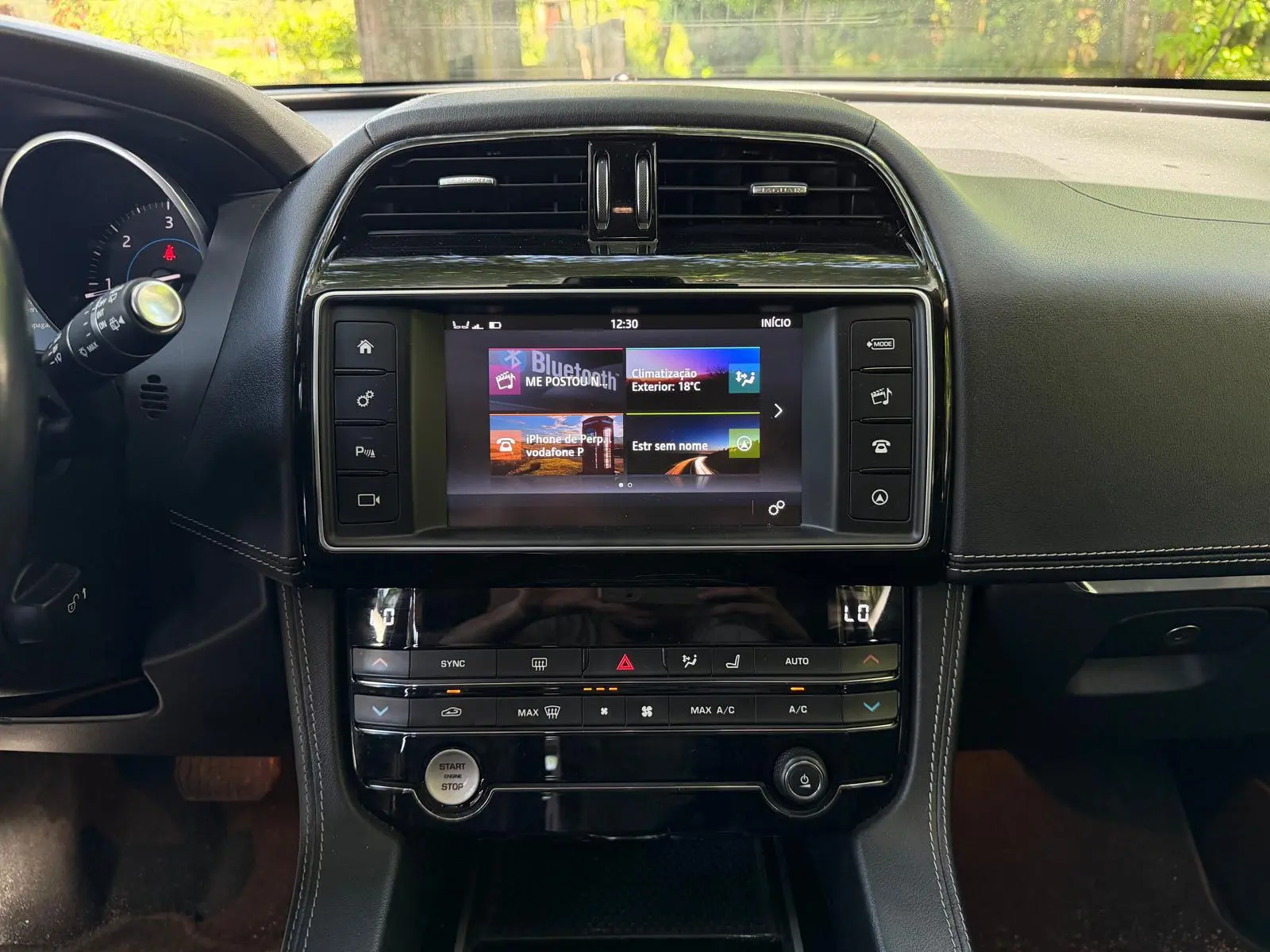 Jaguar F-Pace 2.0 i4D Portfolio AWD Aut. 14