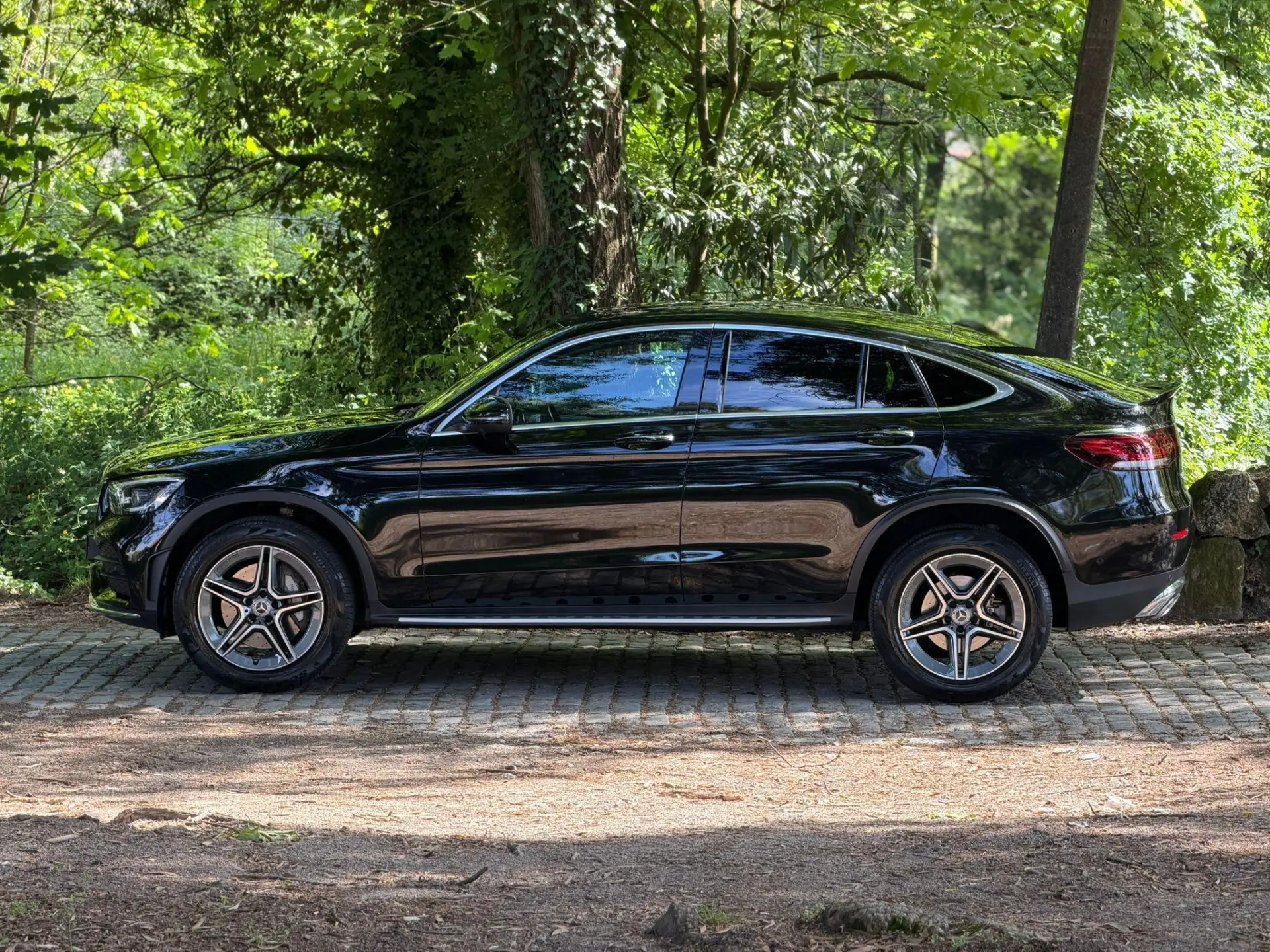 Mercedes-Benz GLC 300 e Coupé 4Matic 47