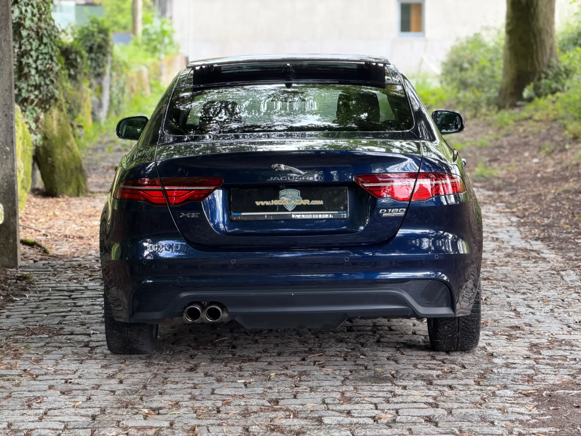 Jaguar XE 2.0 D R-Dynamic S 49