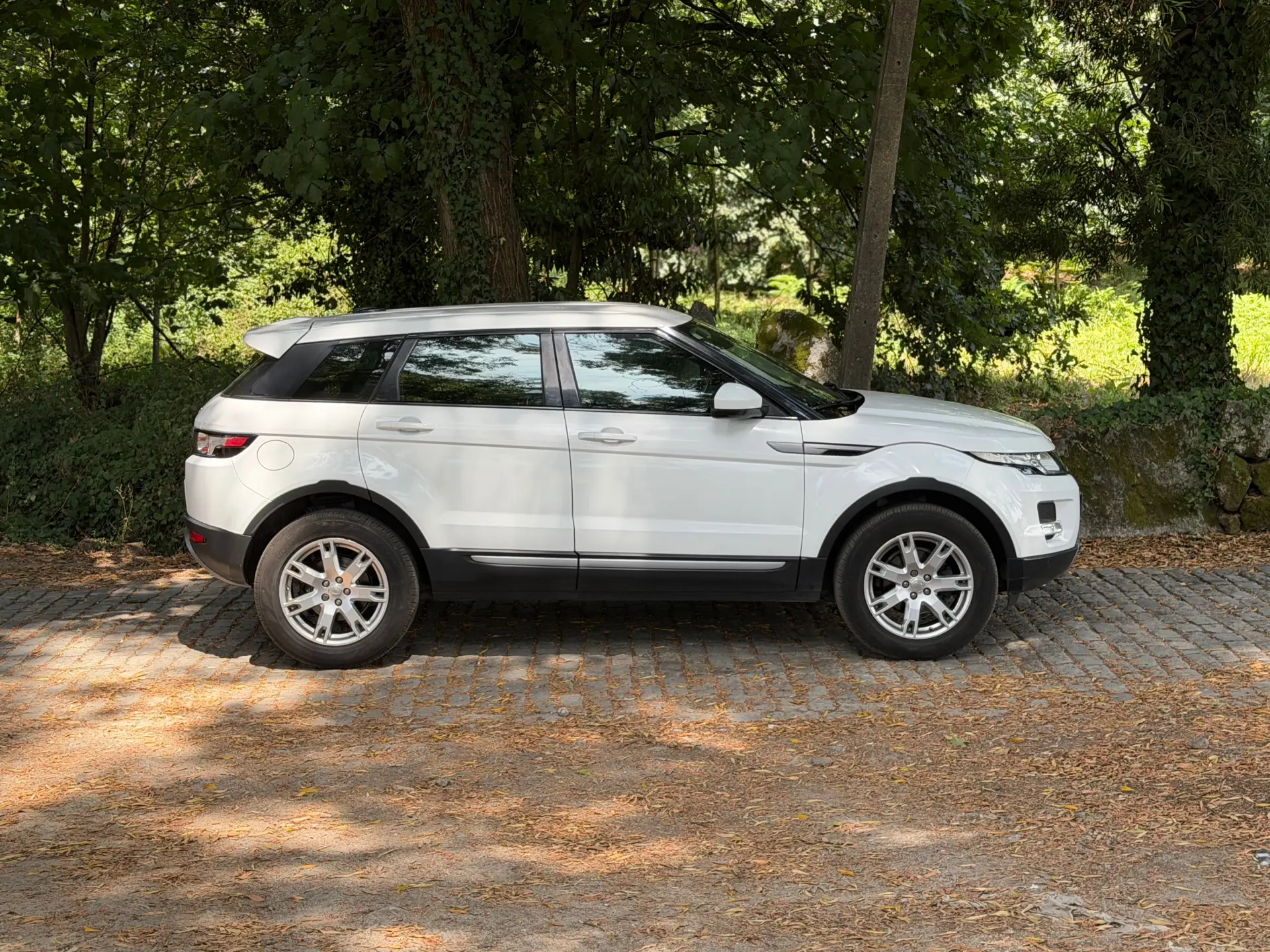 Land Rover Range Rover Evoque 39