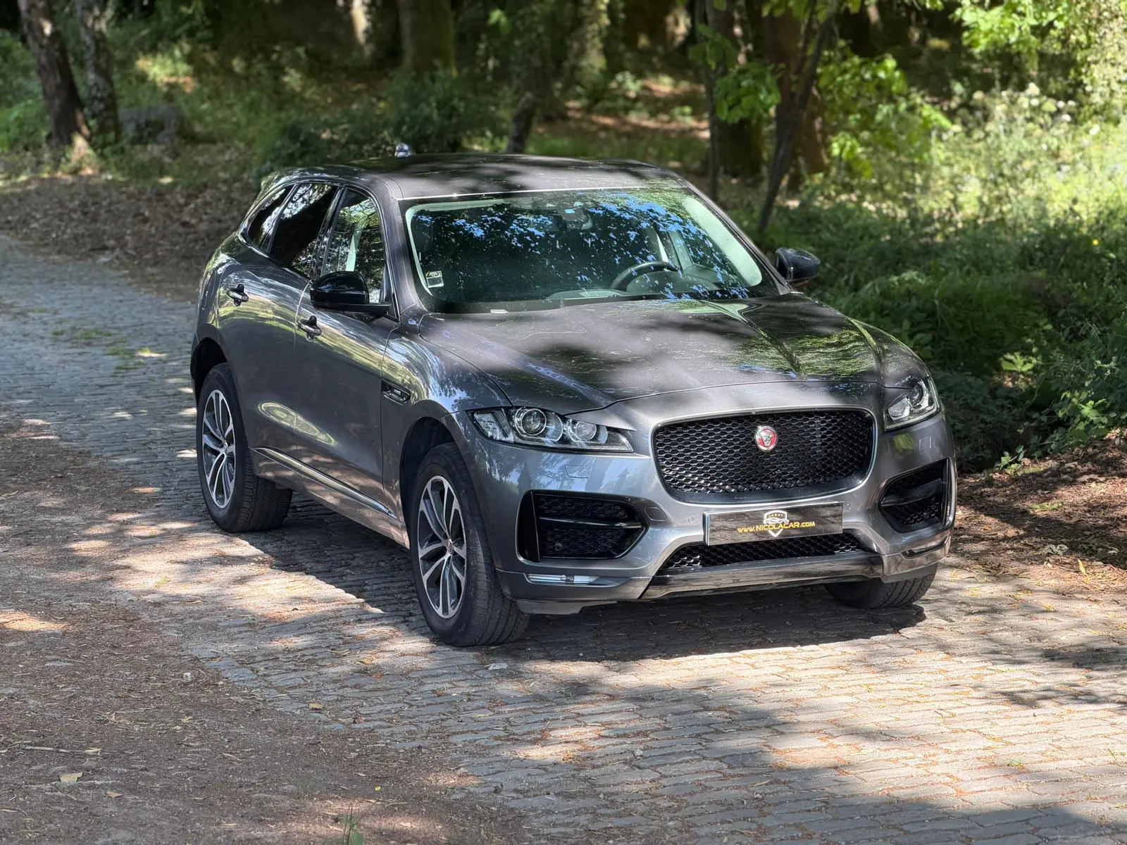 Jaguar F-Pace 2.0 i4D Portfolio AWD Aut. 1