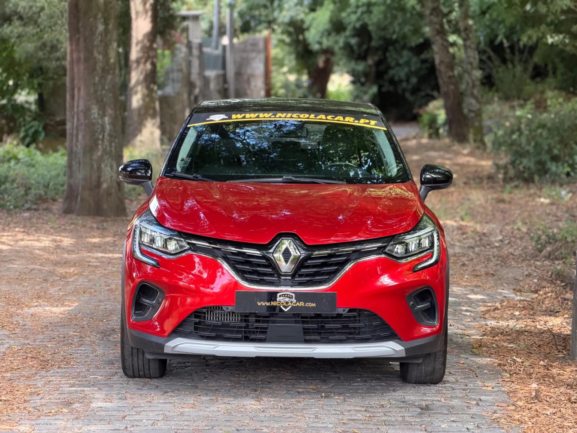 Renault Captur 1.0 TCe Exclusive 3