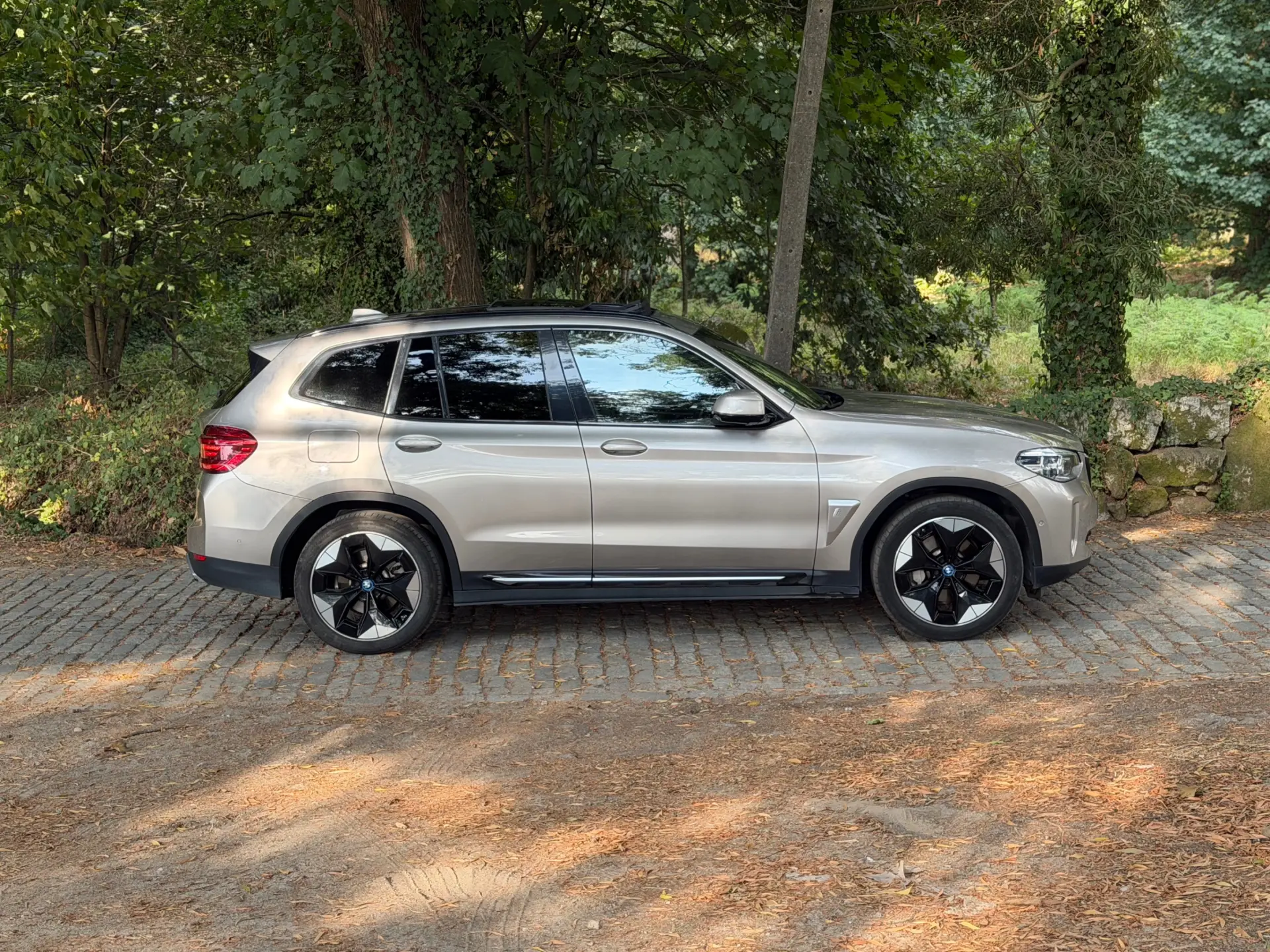 BMW iX3 M Sport Impressive 44