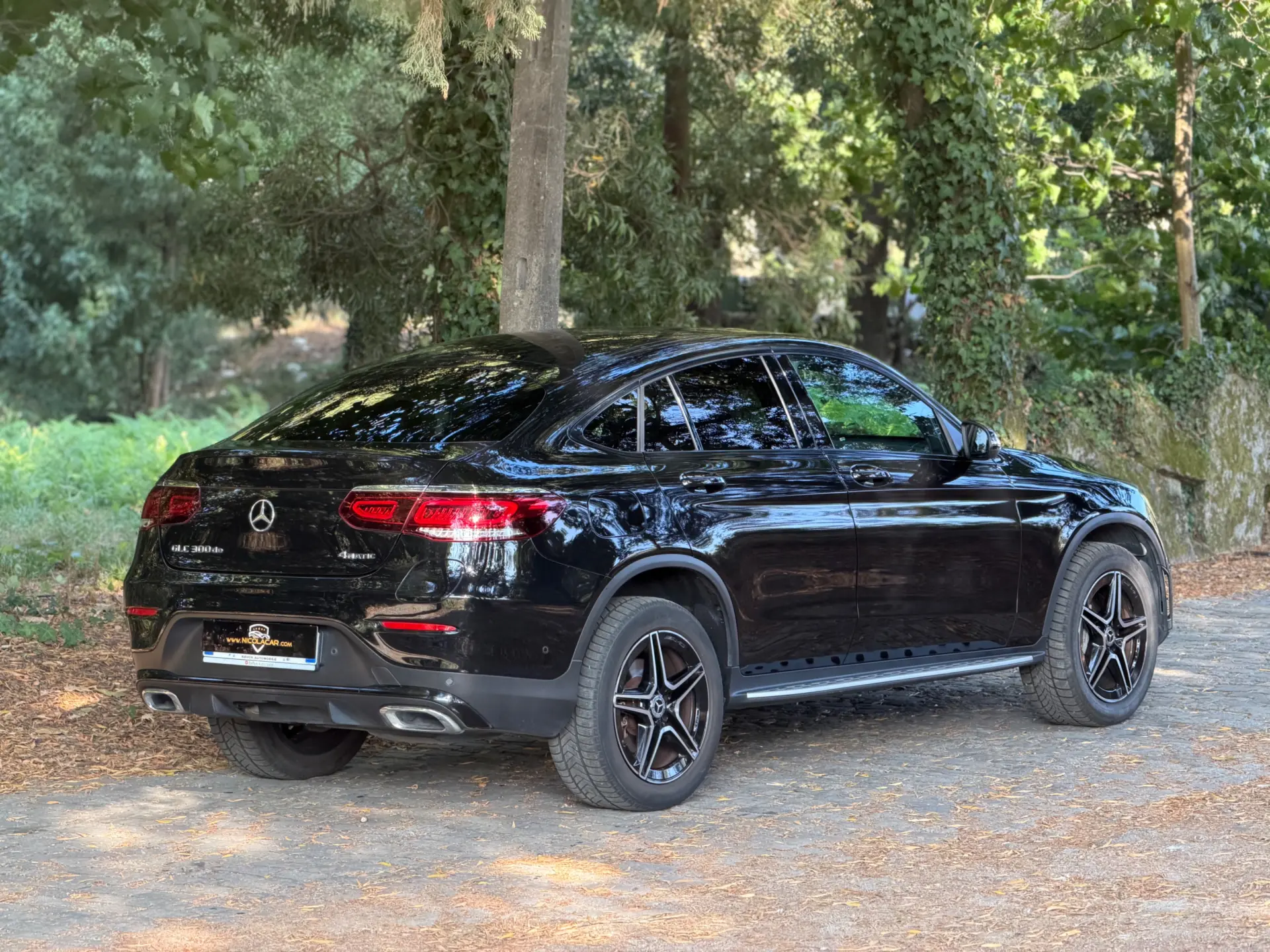 Mercedes-Benz GLC 300 de Coupé 4Matic 56