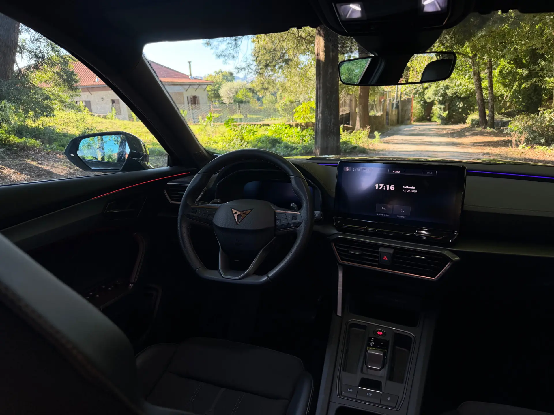 Cupra Formentor 1.4 e-Hybrid DSG 13