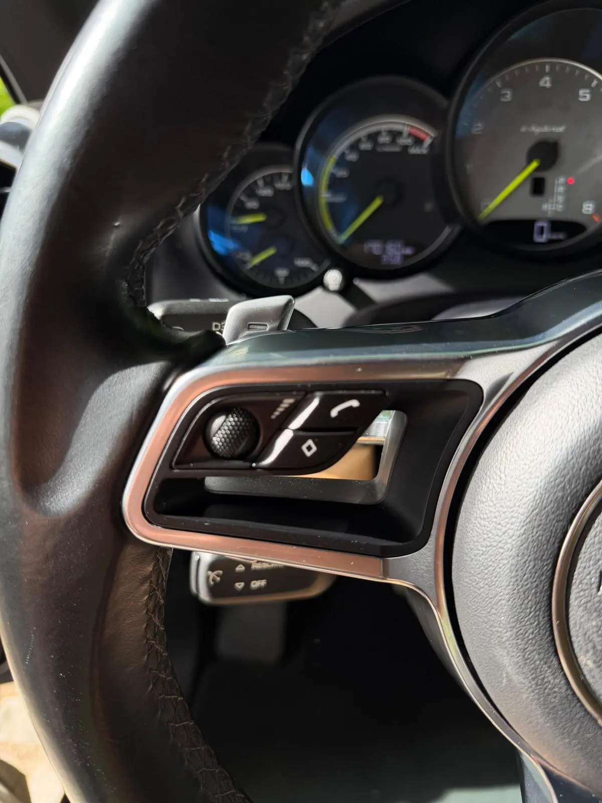 Porsche Cayenne S E-Hybrid Platinum Edition 23