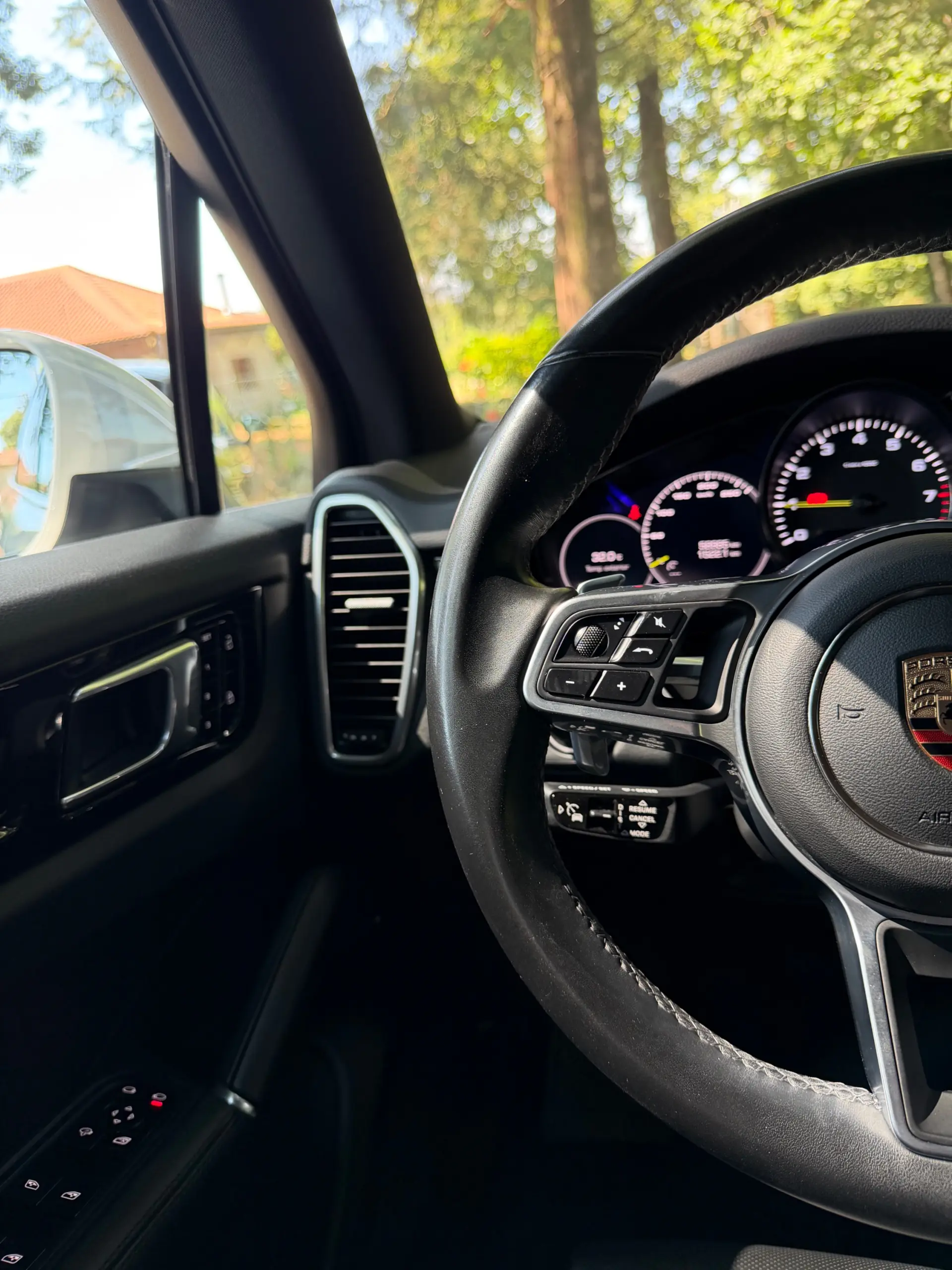 Porsche Cayenne E-Hybrid 28