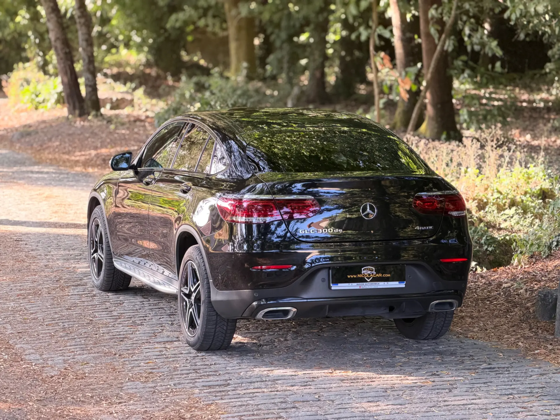 Mercedes-Benz GLC 300 de Coupé 4Matic 5