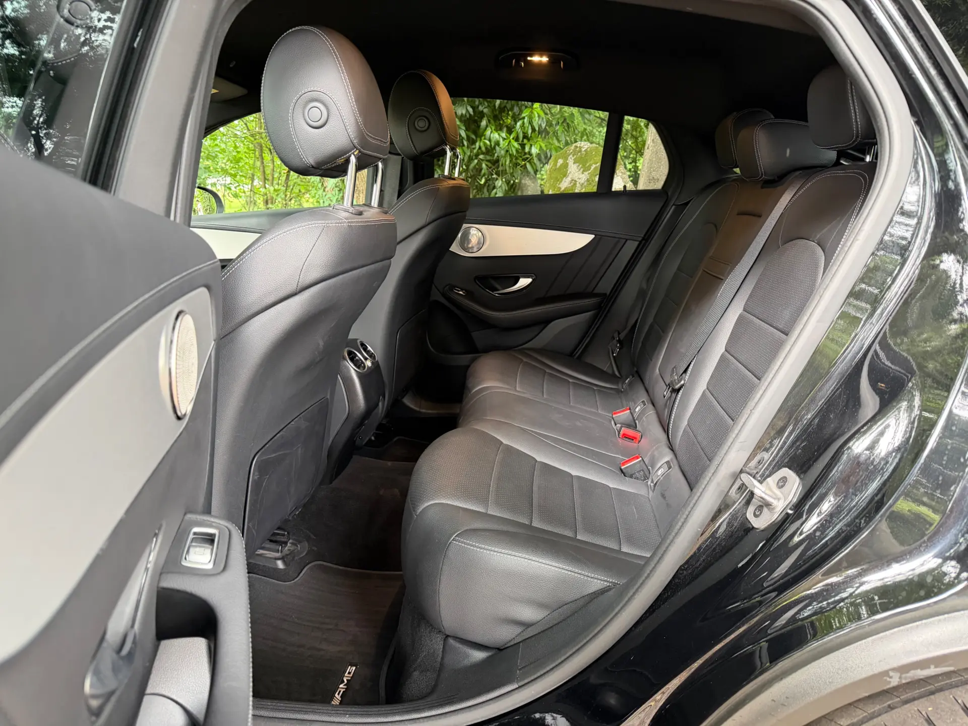 Mercedes-Benz GLC 300 de Coupé 4Matic 27