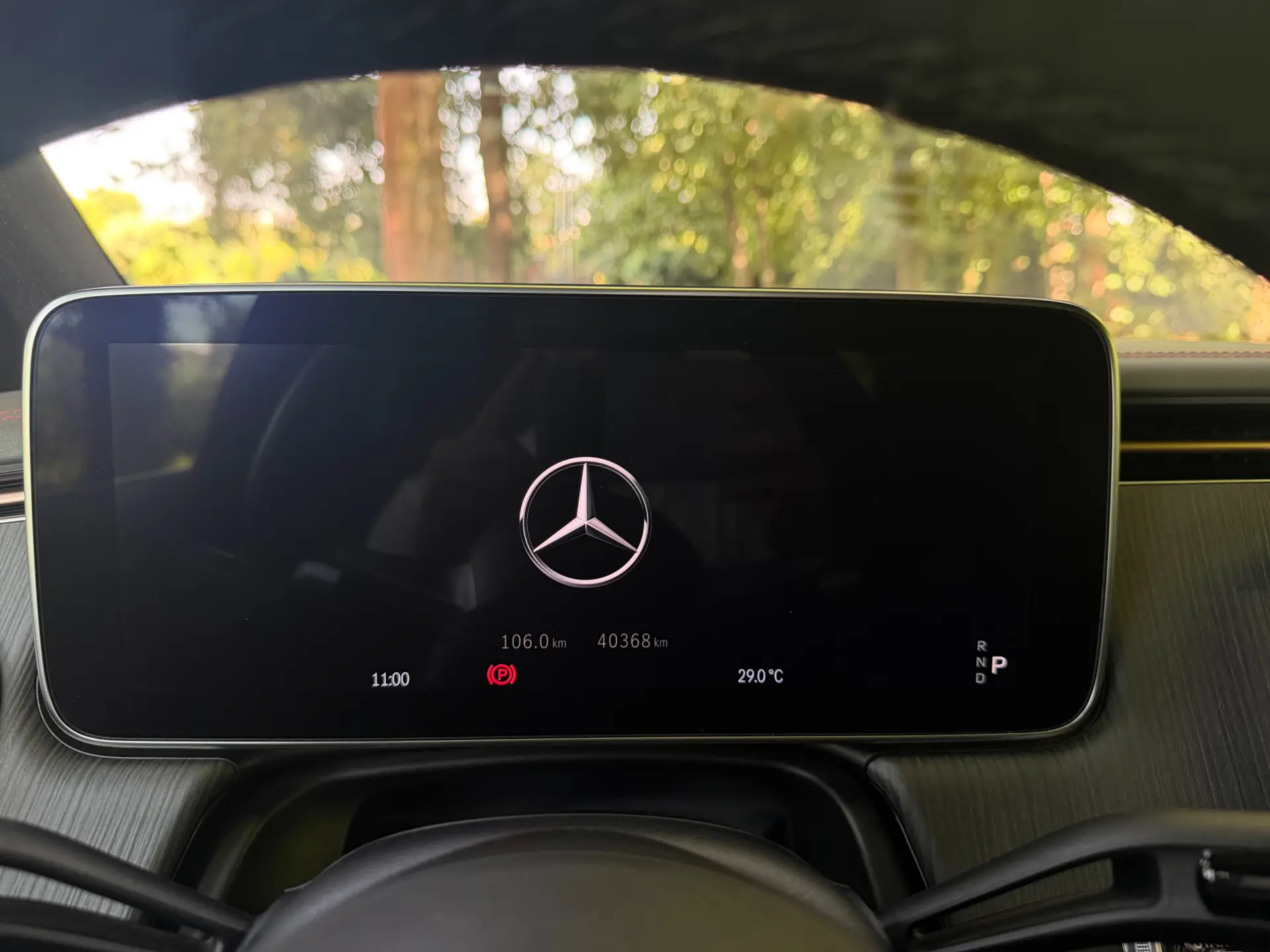 Mercedes-Benz EQE SUV 350 4Matic Edition 32