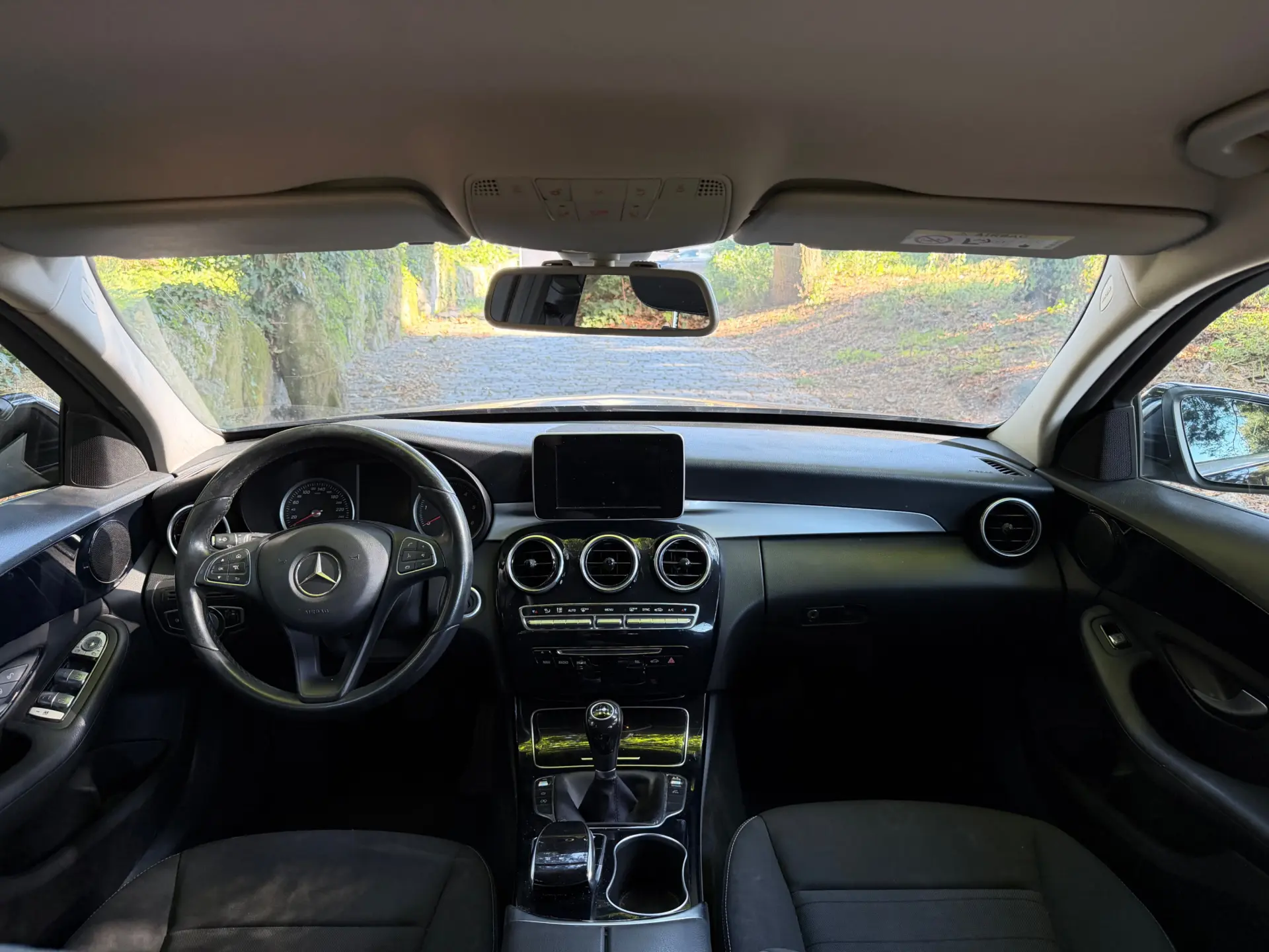 Mercedes-Benz C 200 d Avantgarde 14
