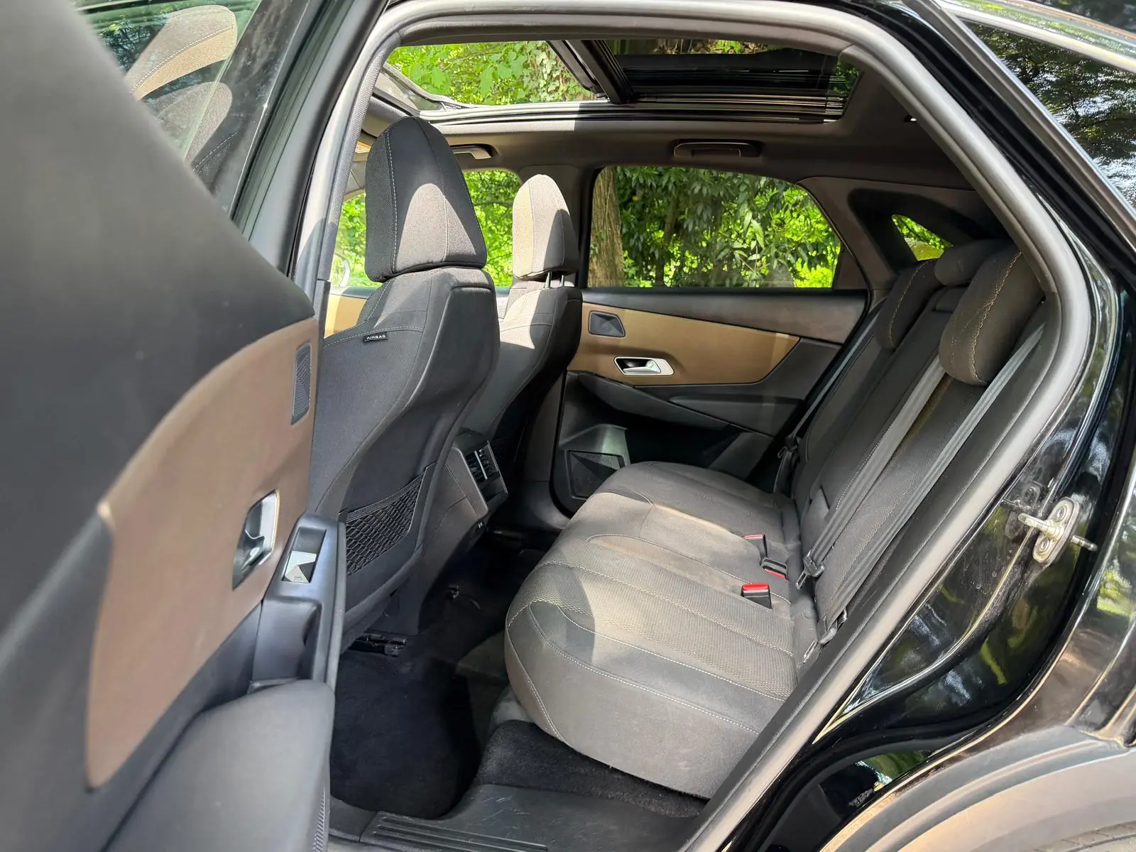 DS DS7 Crossback 1.5 BlueHDi Grand Chic EAT8 26