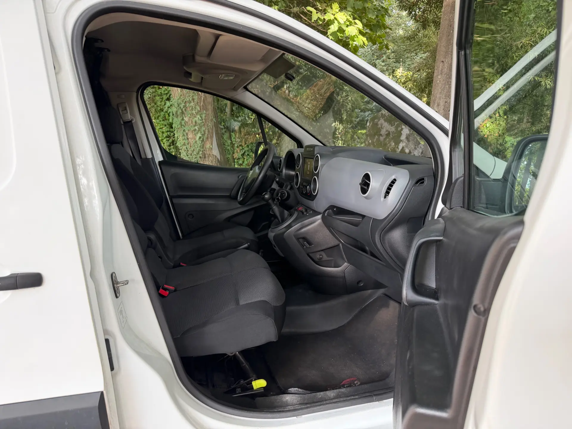 Citroen Berlingo 1.6 BlueHDi Feel 13