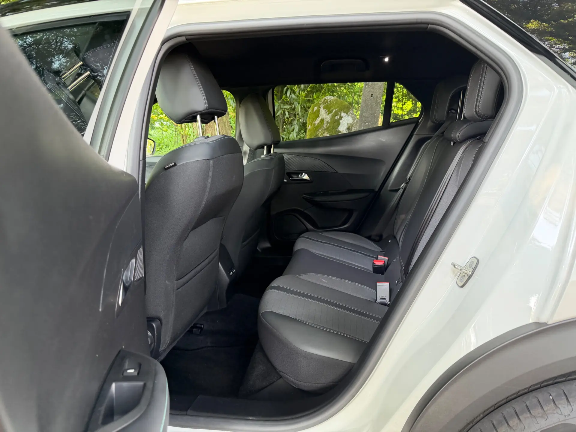 Peugeot 2008 1.2 PureTech Allure 22