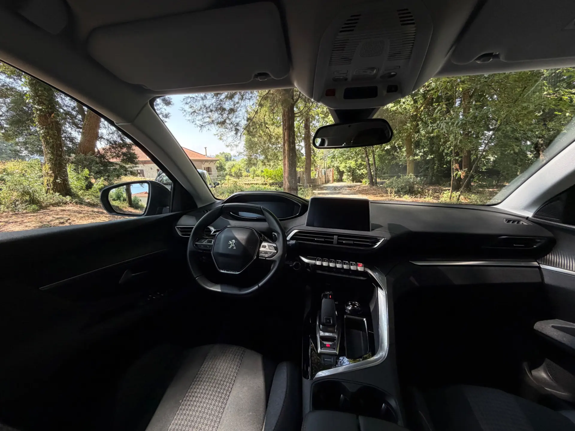 Peugeot 3008 1.2 PureTech Allure Pack EAT8 17