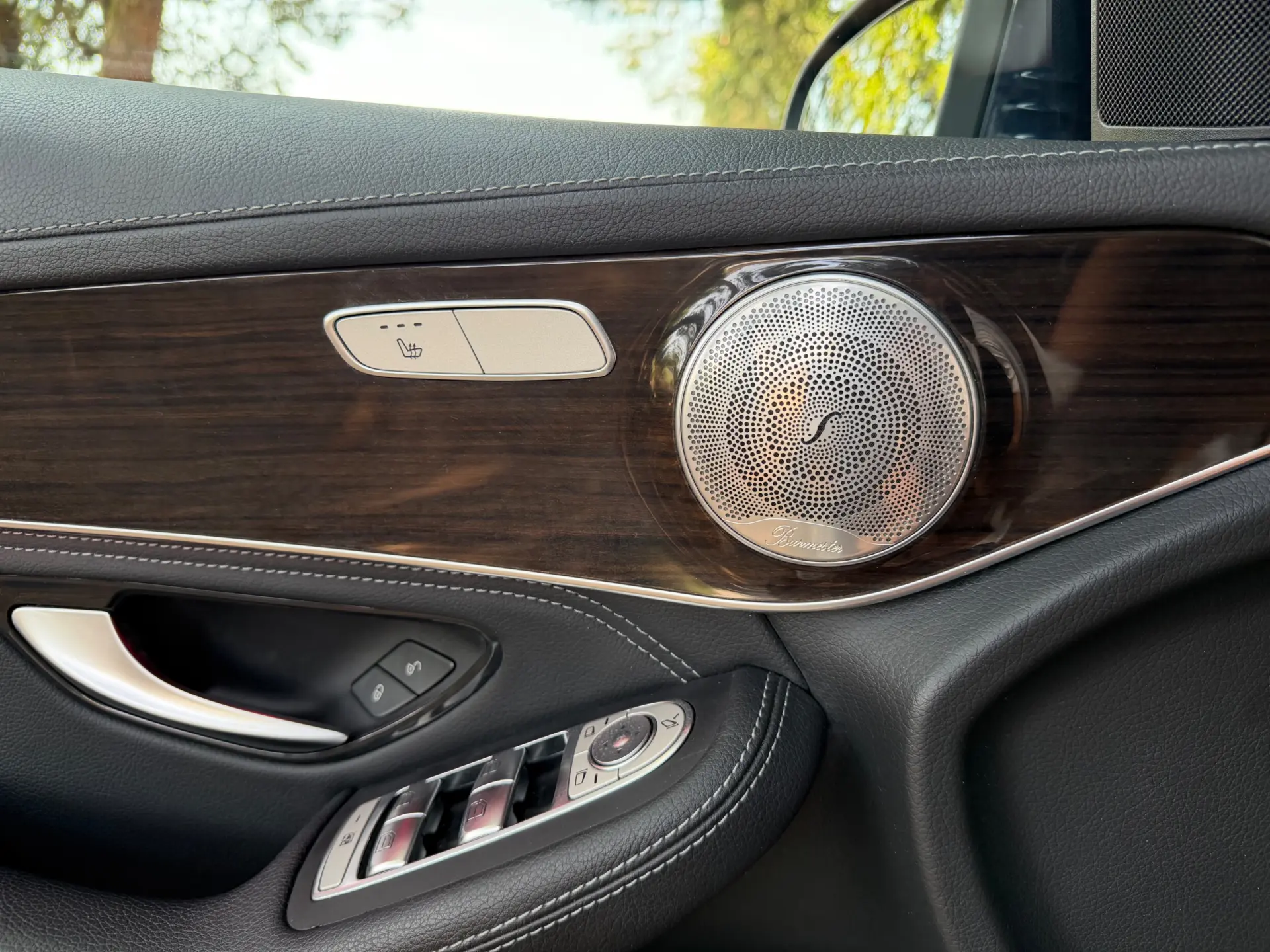 Mercedes-Benz GLC 300 e 4Matic 19