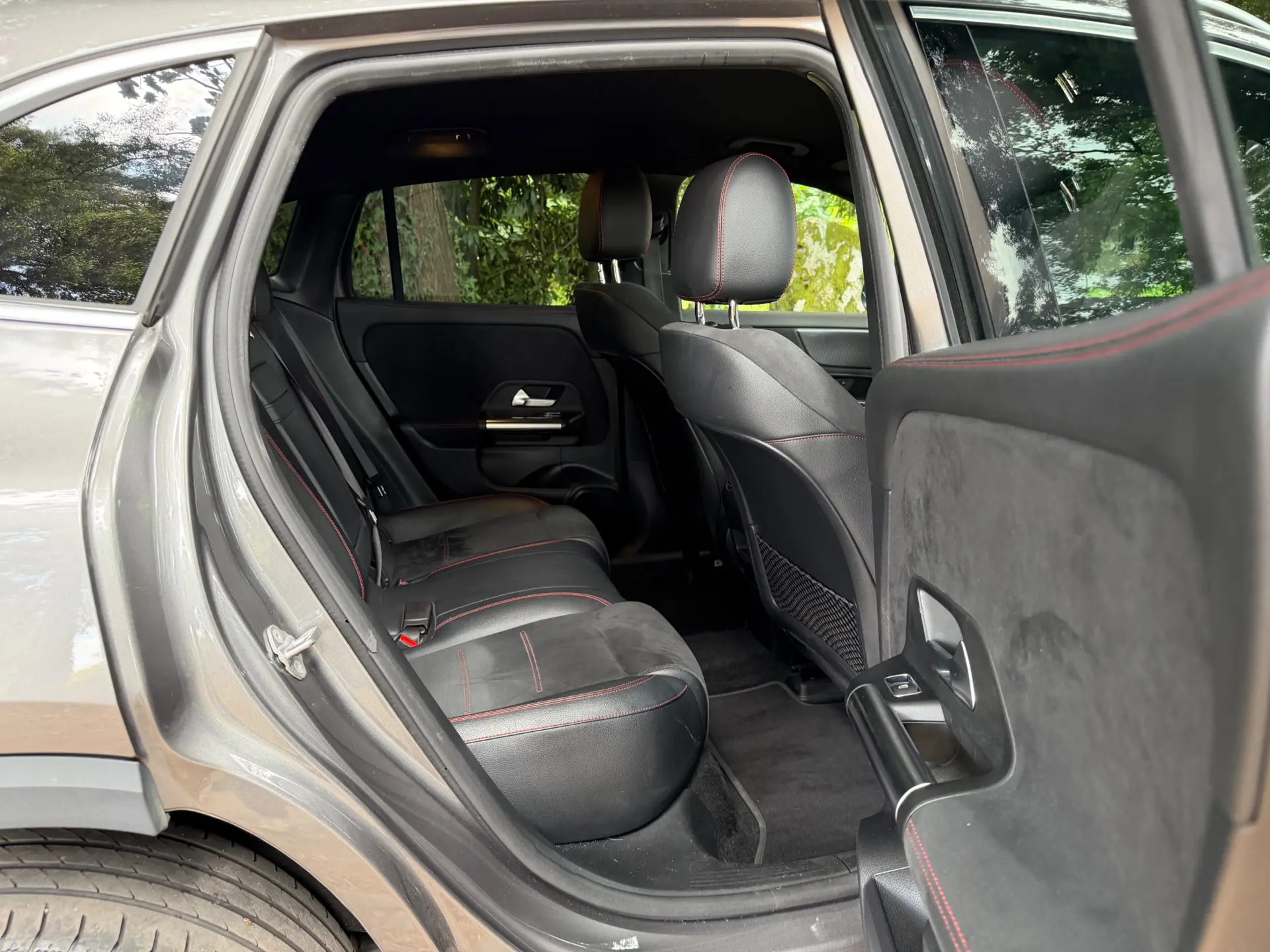 Mercedes-Benz EQA 250 AMG Line 34