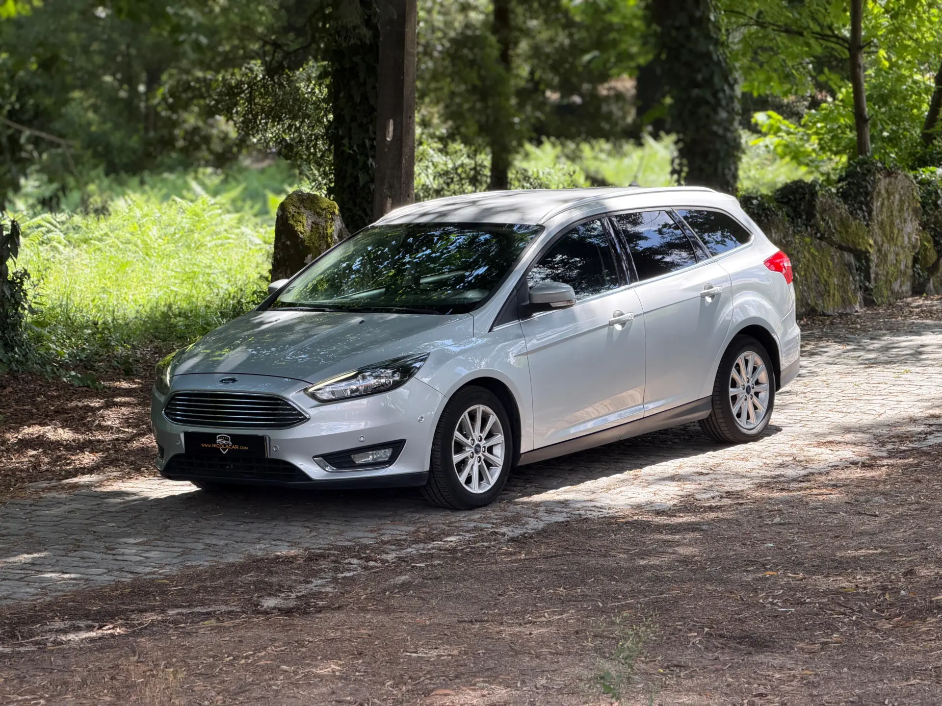 Ford Focus SW 1.0 EcoBoost Titanium 36