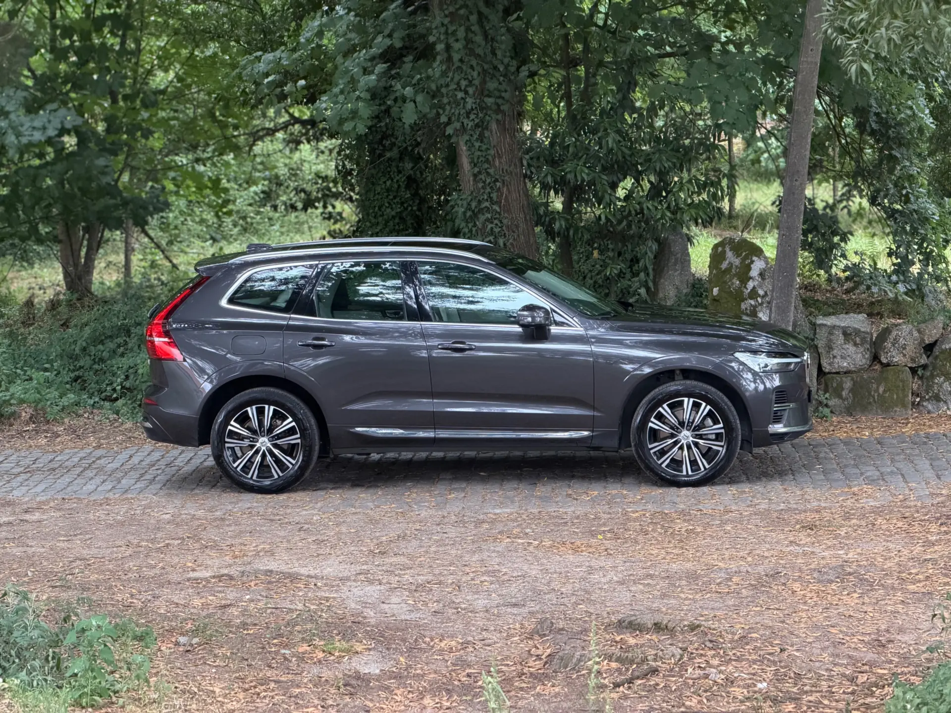 Volvo XC 60 2.0 T6 PHEV Inscription Expression AWD 8