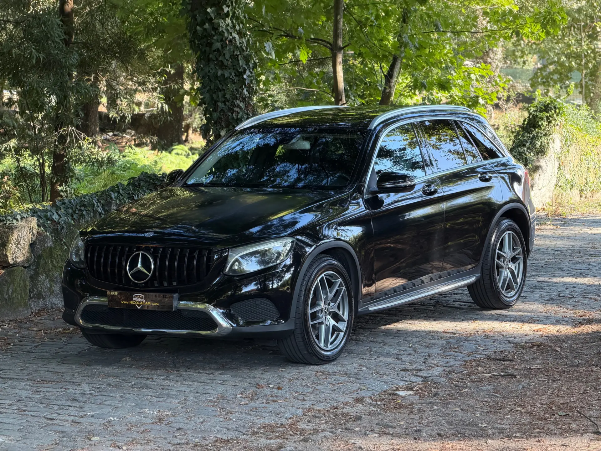 Mercedes-Benz GLC 220 d 4Matic 9G-TRONIC AMG Line 49