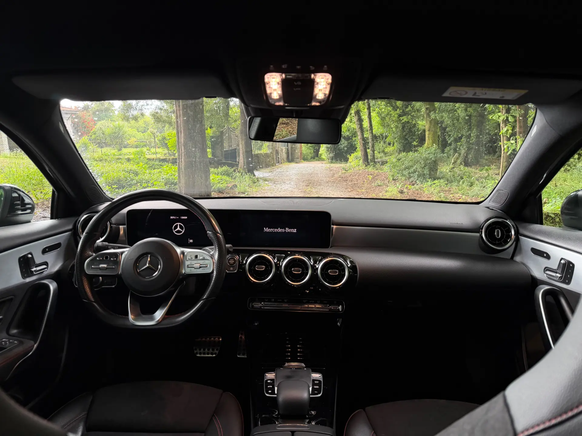 Mercedes-Benz A 180 d AMG Line Aut. 13