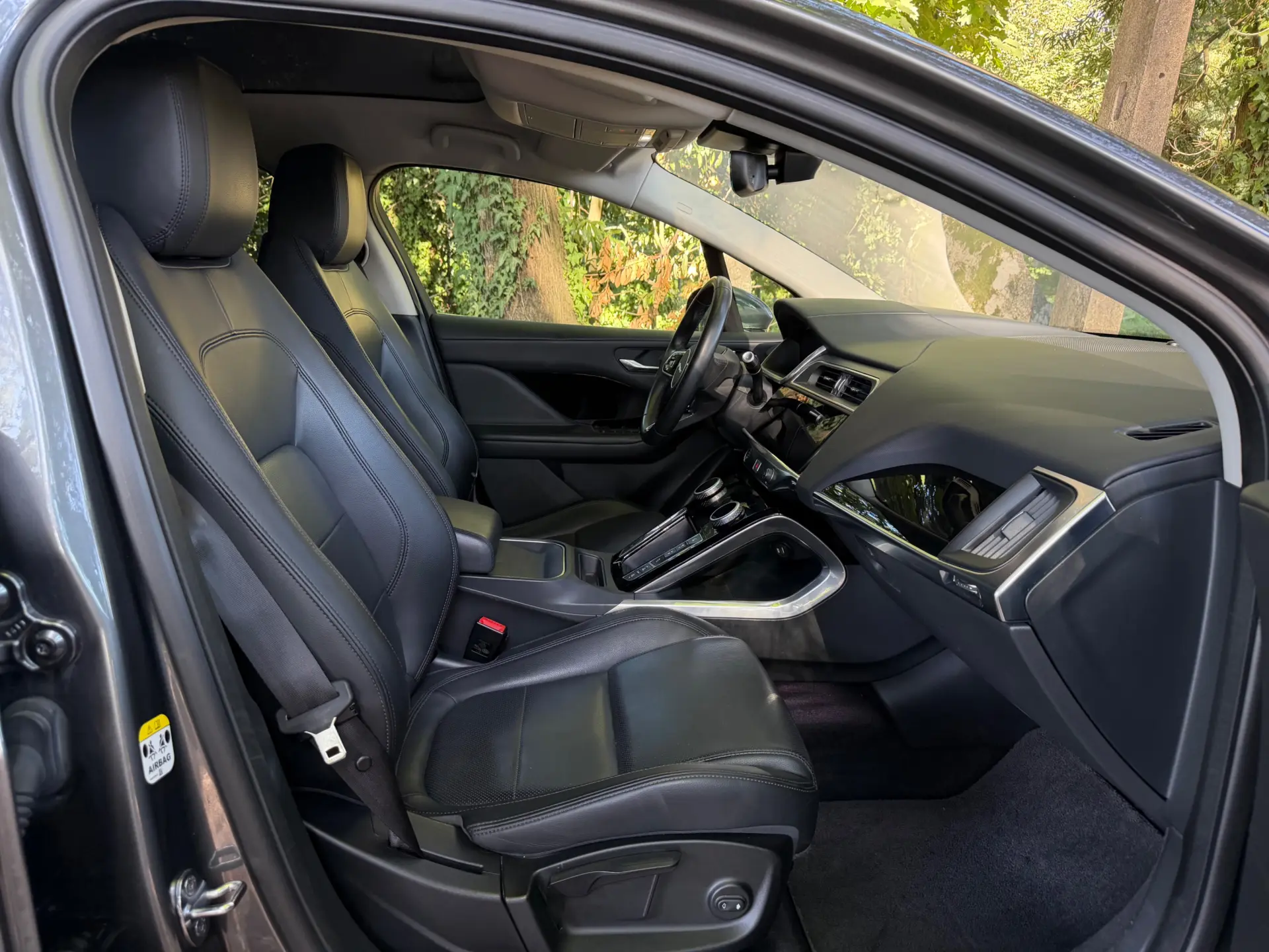 Jaguar I-Pace EV400 R-Dynamic HSE AWD 52