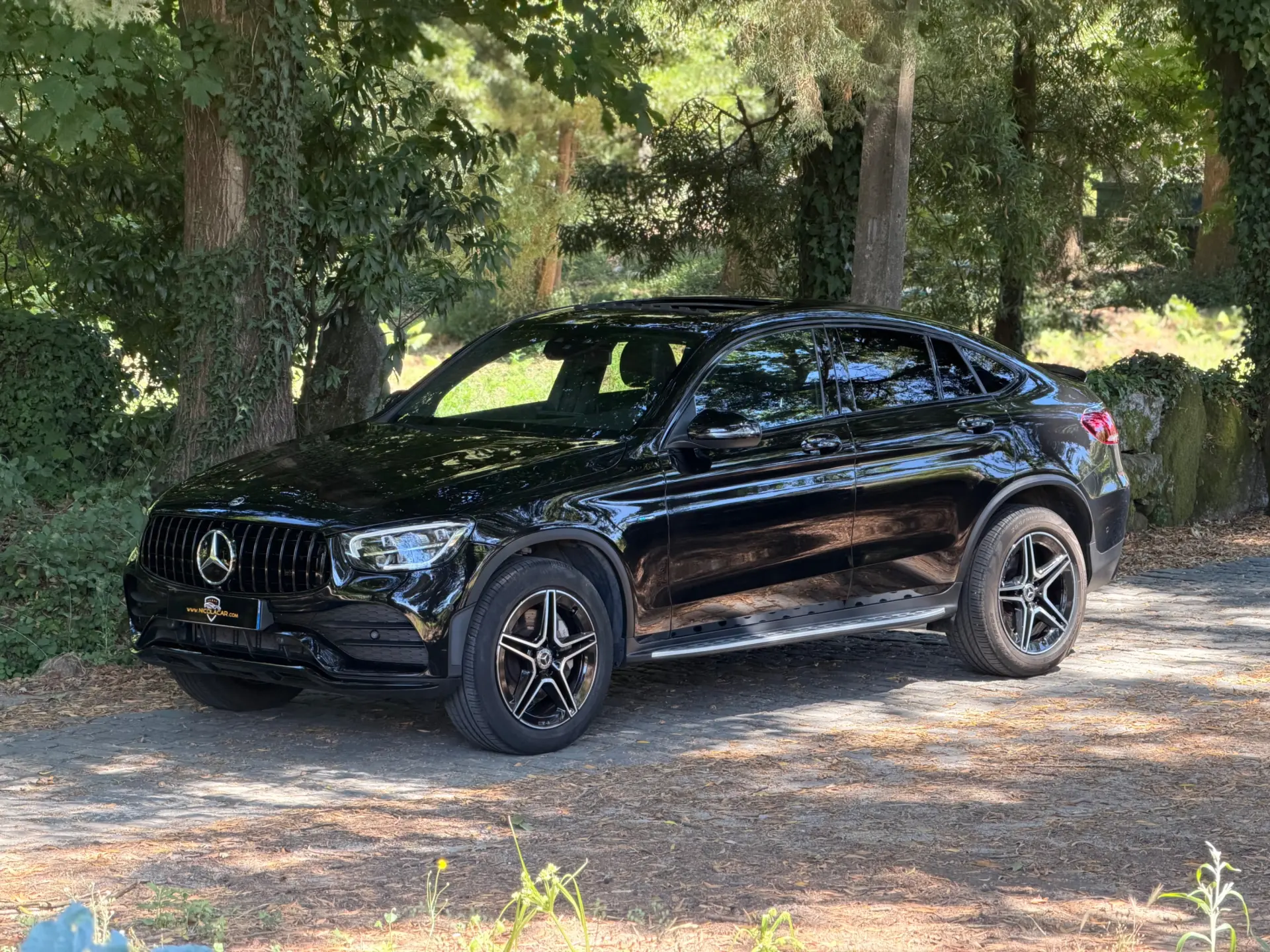 Mercedes-Benz GLC 300 de Coupé 4Matic 33
