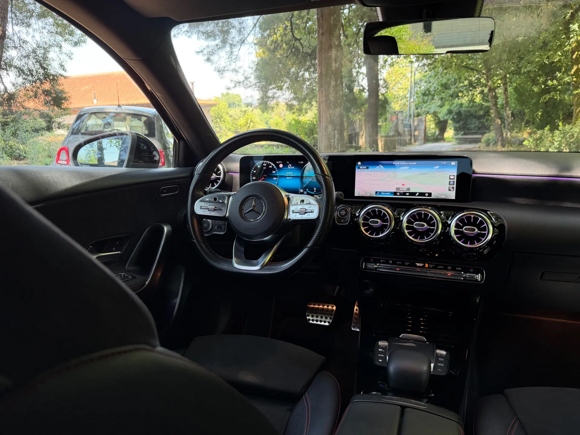 Mercedes-Benz A 180 d AMG Line Aut. 15