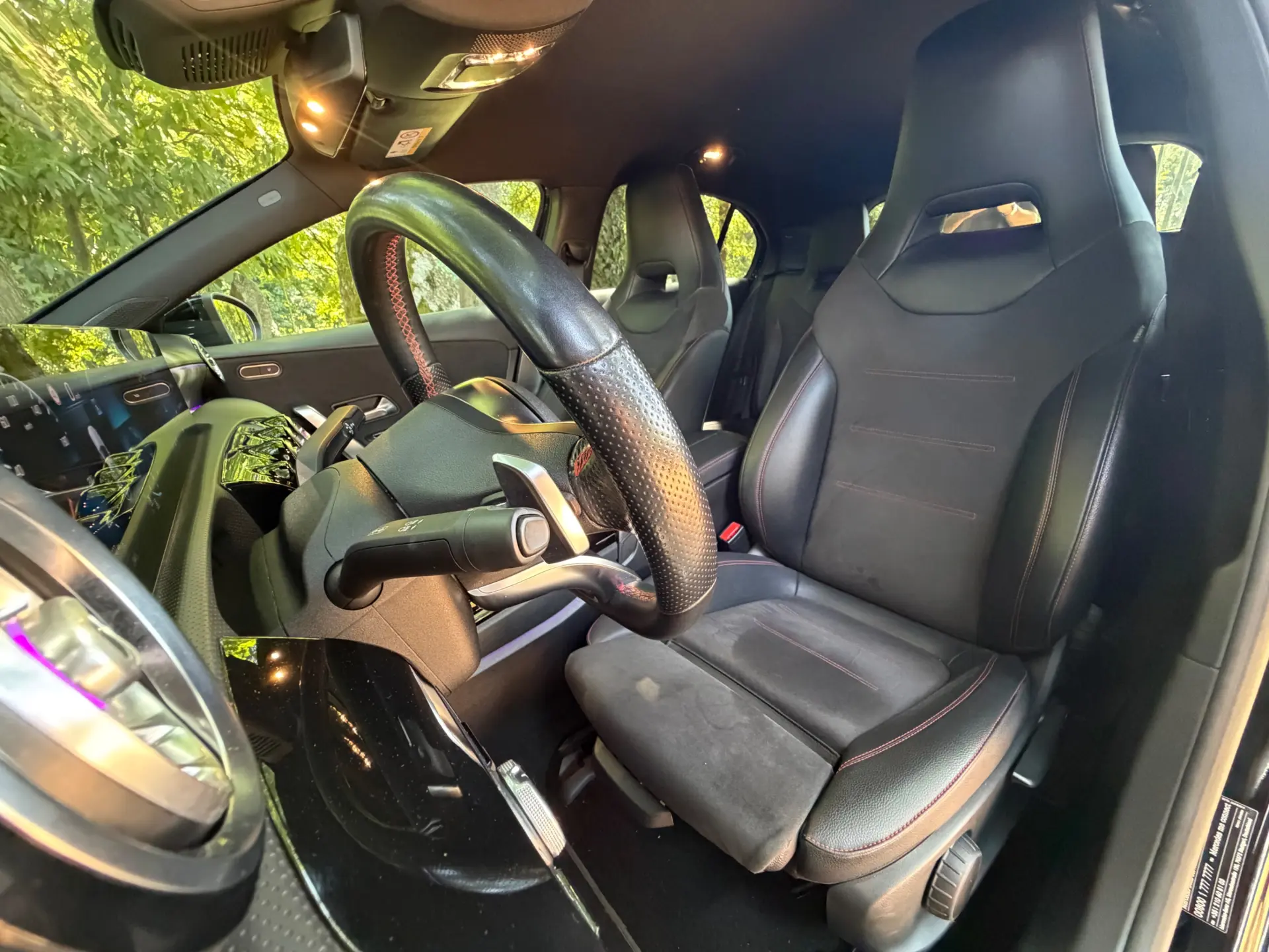 Mercedes-Benz A 180 d AMG Line Aut. 31