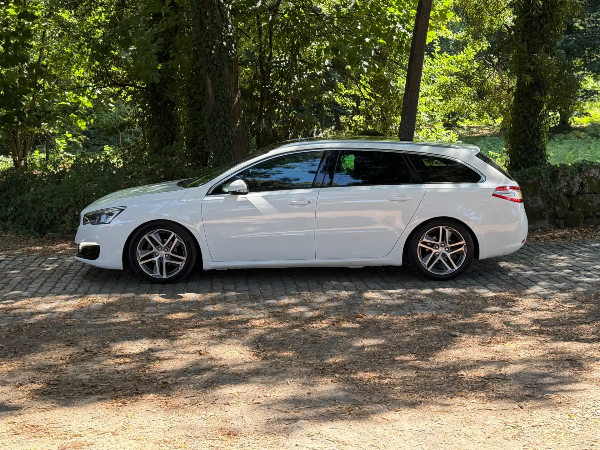 Peugeot 508 SW Allure 10