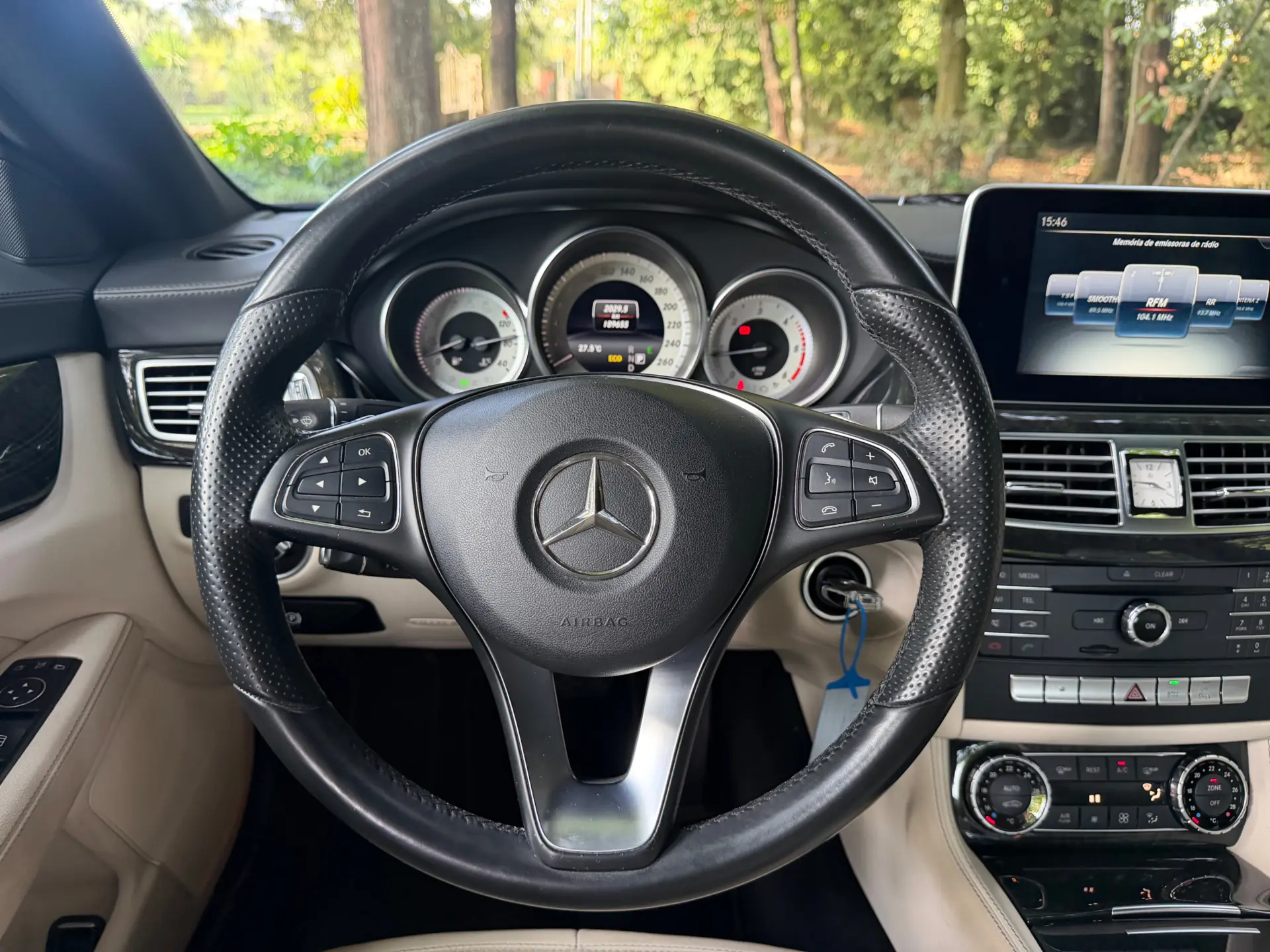 Mercedes-Benz CLS 250 CDi BlueEfficiency 22