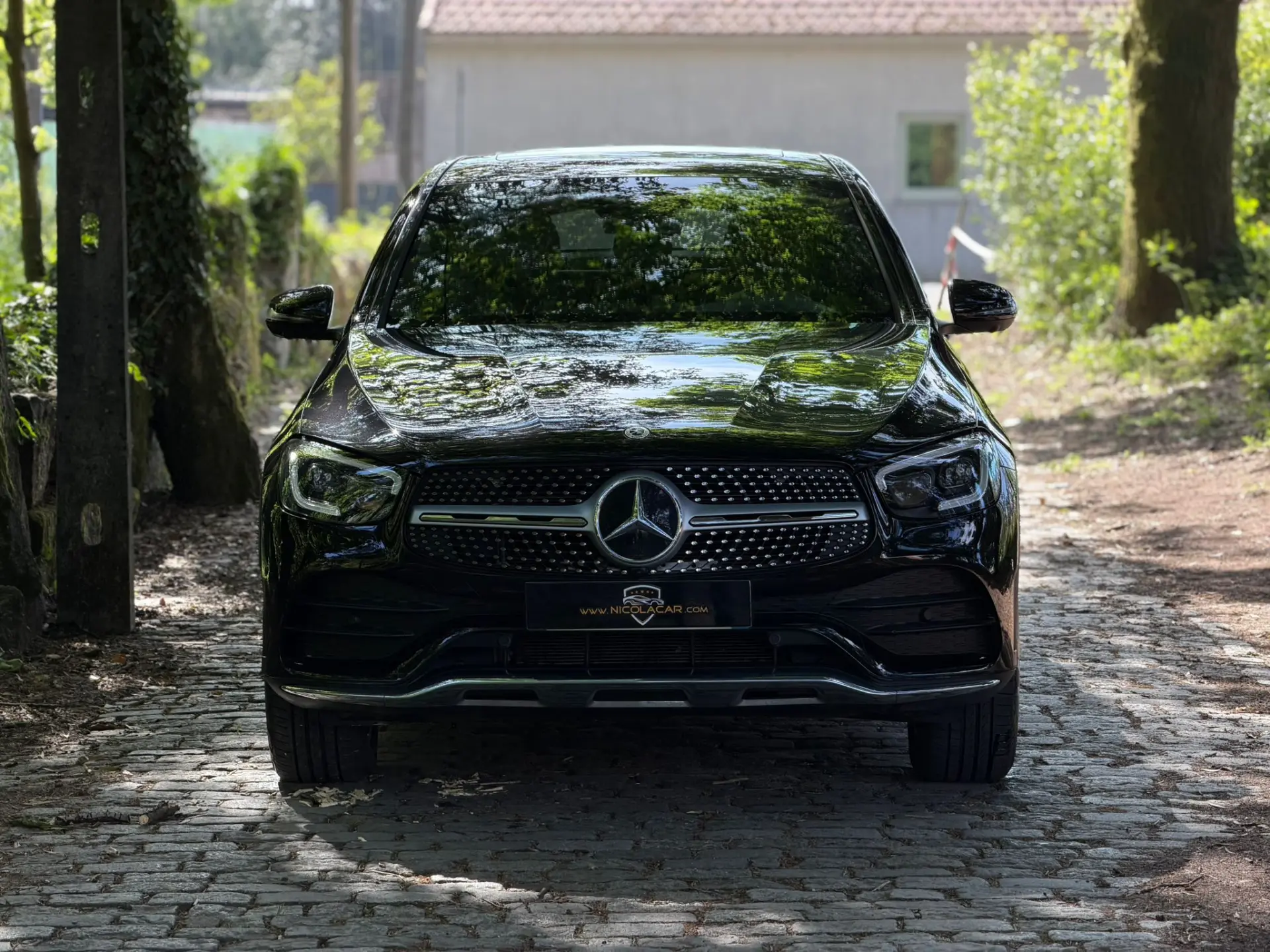 Mercedes-Benz GLC 300 e Coupé 4Matic 2